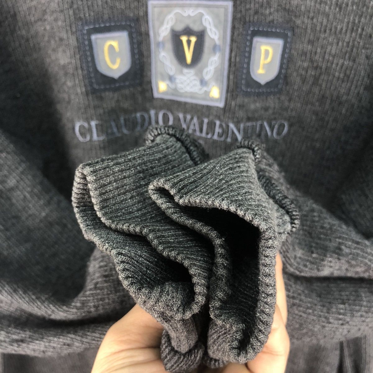 Valentino × Vintage Vintage Claudio Valentino Sweatshirt Crewneck Size US L / EU 52-54 / 3 - 5 Thumbnail
