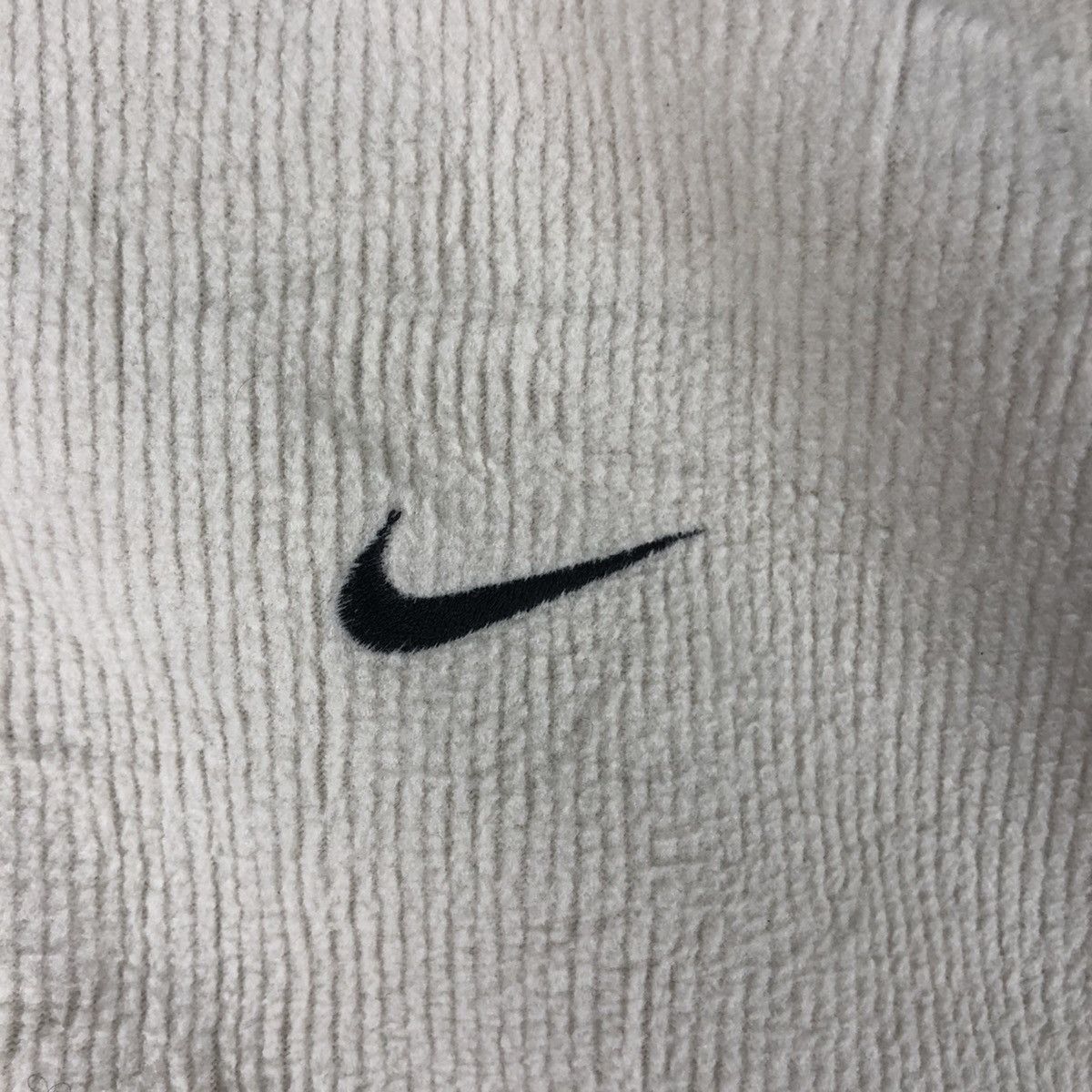 Nike Vintage Nike Golf Sleeveless Small Logo Embroidery Size US L / EU 52-54 / 3 - 5 Thumbnail