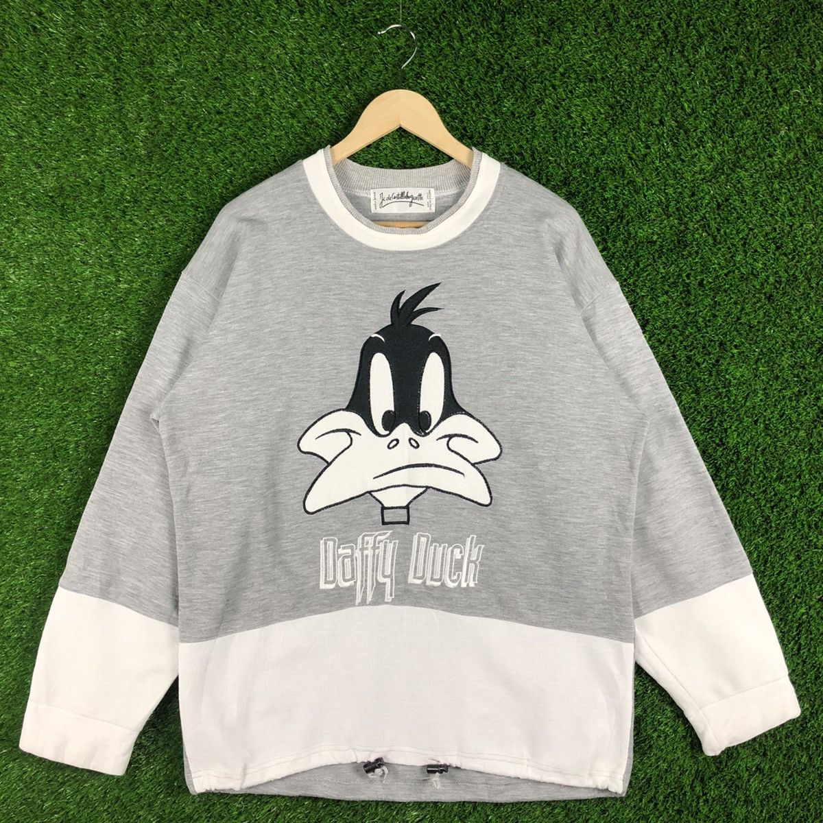 Cartoon Network Vintage Daffy Duck Sweatshirt Embroidery Logo Size US XL / EU 56 / 4 - 1 Thumbnail