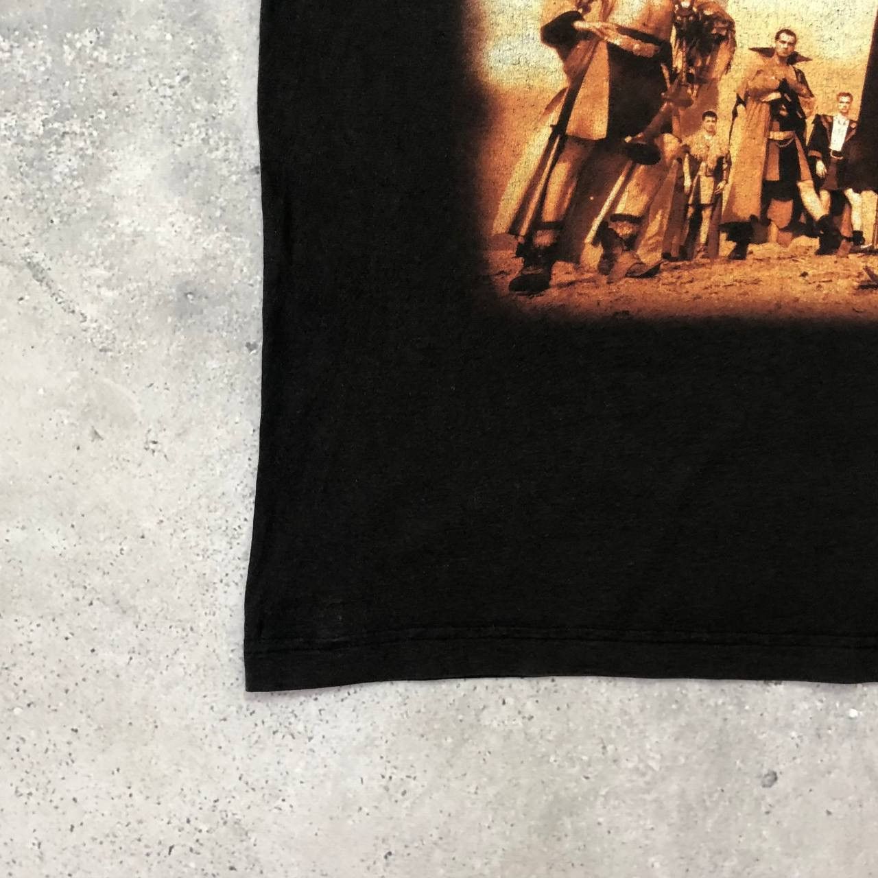 Band Tees Vintage 2000-2001 In Extremo Tour Band T Shirt Faded L/XL Size US XL / EU 56 / 4 - 9 Thumbnail