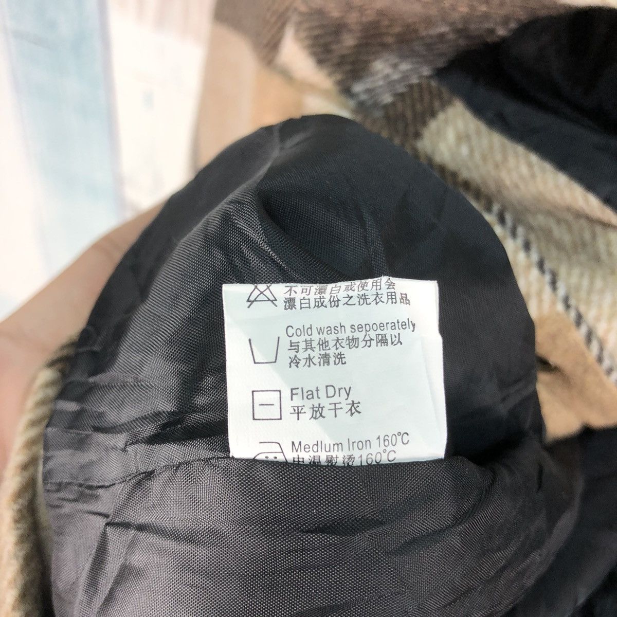 Japanese Brand × Vintage Vintage Oujinshi Japanese Brand Plaid Tartan Wool Jacket Size US M / EU 48-50 / 2 - 8 Thumbnail