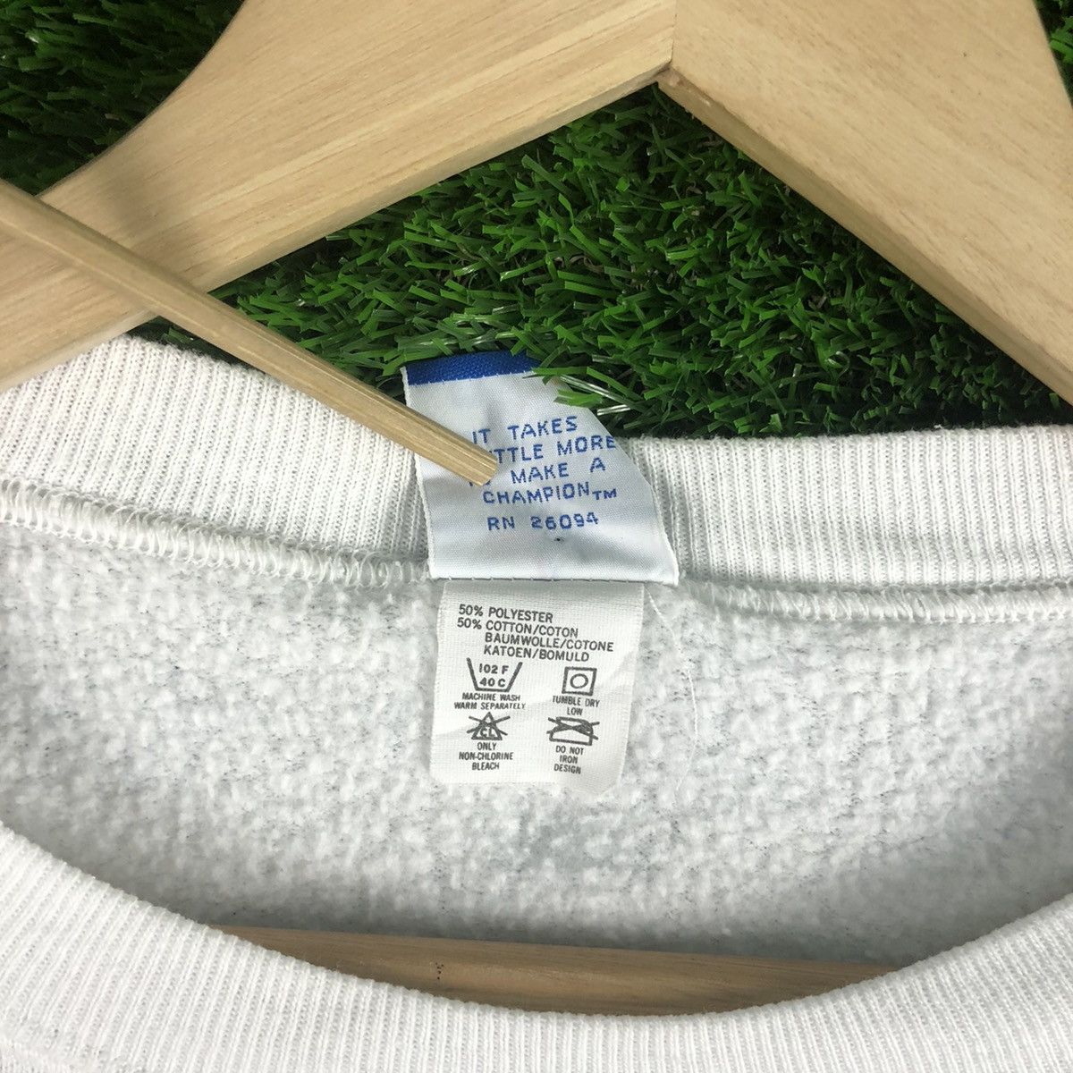 Champion Vintage Champion Forest Hill Falcons Made In Usa Size US L / EU 52-54 / 3 - 7 Thumbnail