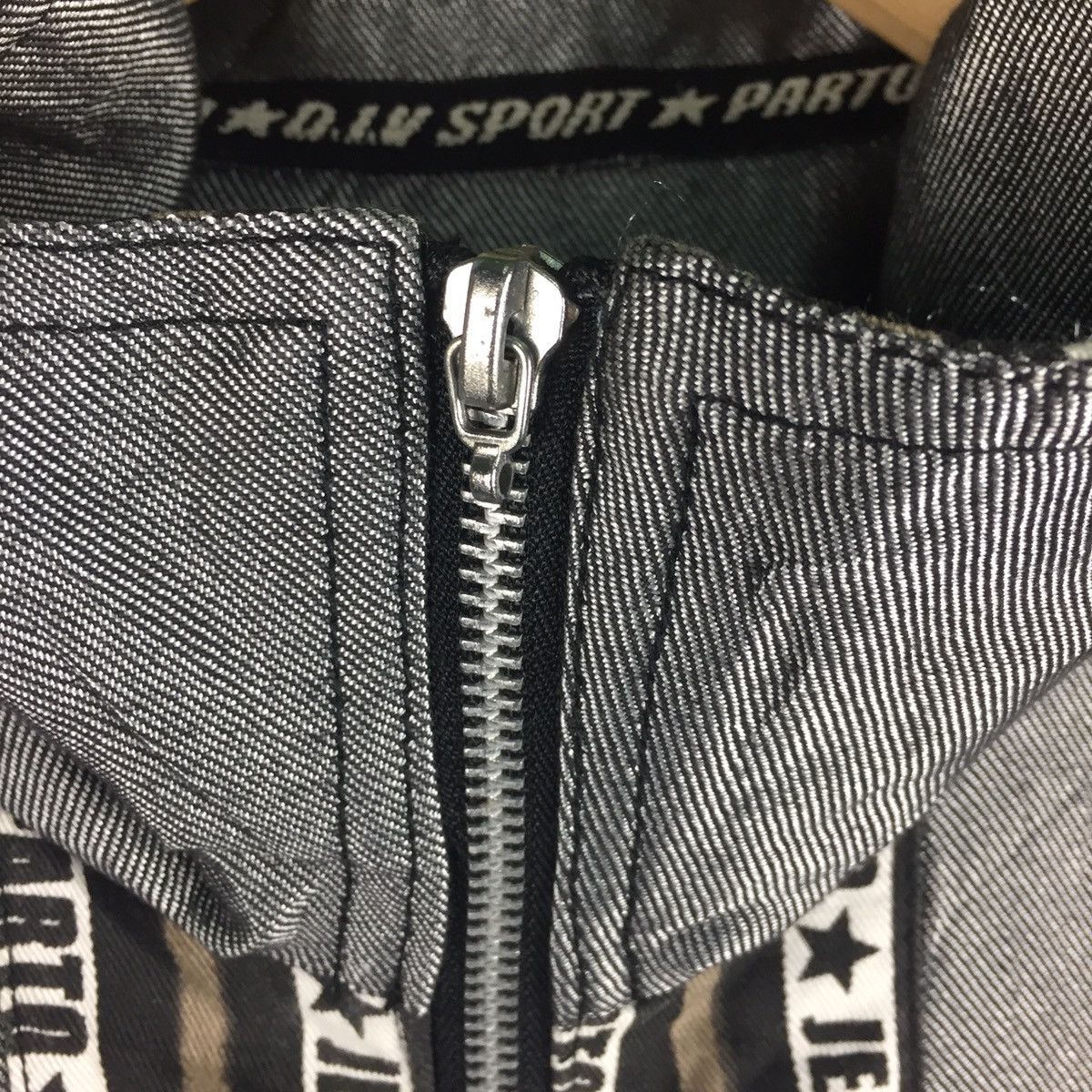 Japanese Brand ParTo Sport D.I.V Individual Big Logo Size US XXL / EU 58 / 5 - 11 Thumbnail