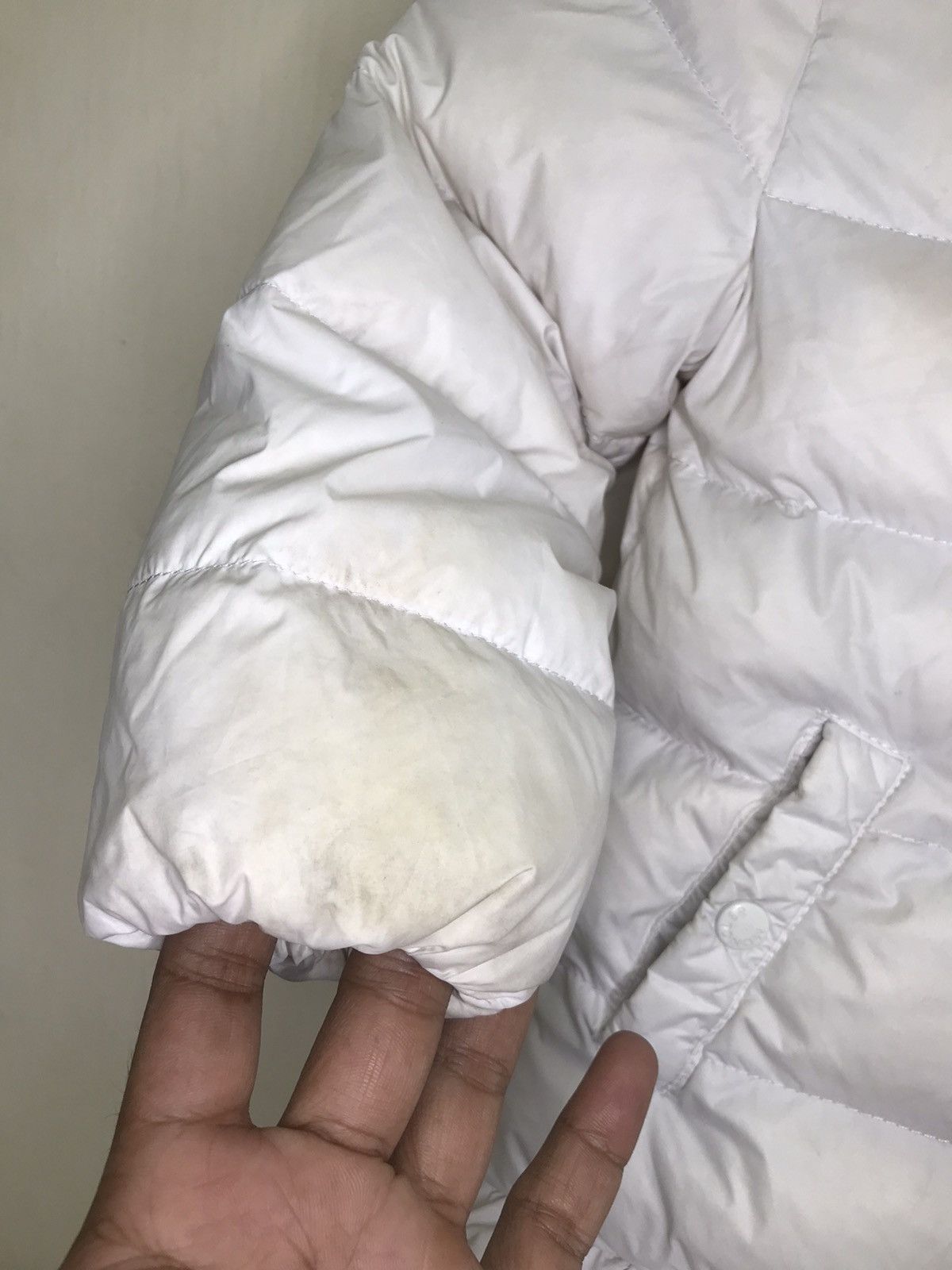 Moncler × Vintage Moncler Down Jacket For Kids X Vintage Size US XXS / EU 40 - 8 Thumbnail
