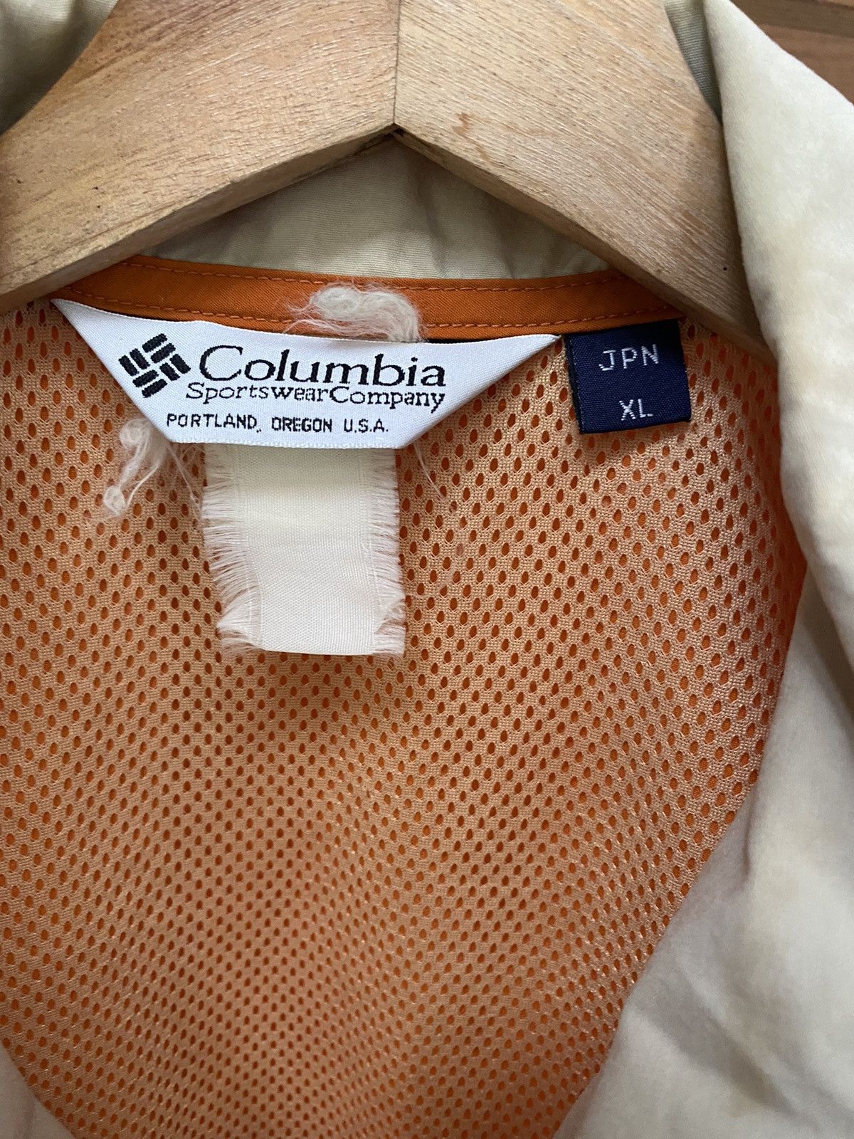 Columbia × Japanese Brand × Vintage Vintage Columbia Company nylon jacket Size US XL / EU 56 / 4 - 6 Thumbnail