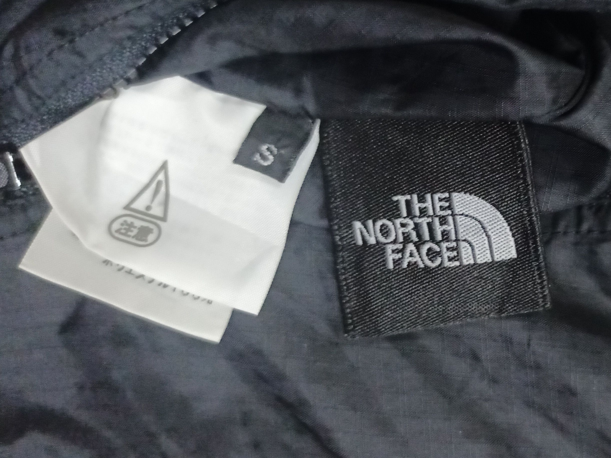 Japanese Brand × The North Face 🔥 THE NORTH FACE REVERSIBLE HOODIE ZIPPER JACKET 🔥 Size US S / EU 44-46 / 1 - 5 Thumbnail