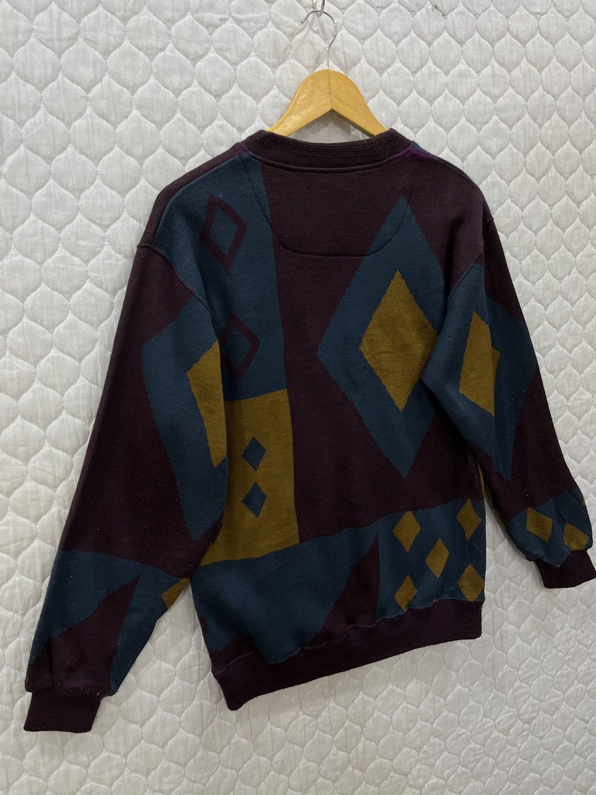 Japanese Brand × Vintage (Zz). VINTAGE DC WORLD SWEATSHIRT Size US M / EU 48-50 / 2 - 6 Thumbnail