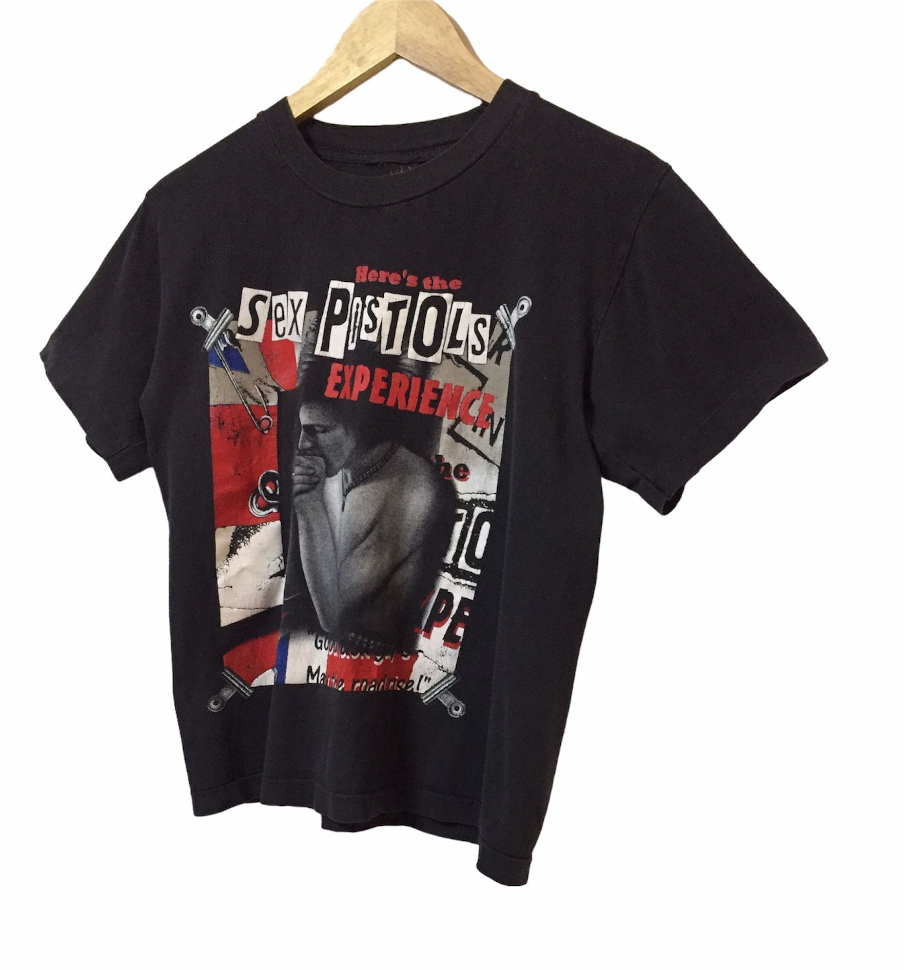 Band Tees VINTAGE SEX PISTOLS SID VICIOUS PUNK BAND TSHIRT Size US S / EU 44-46 / 1 - 2 Thumbnail