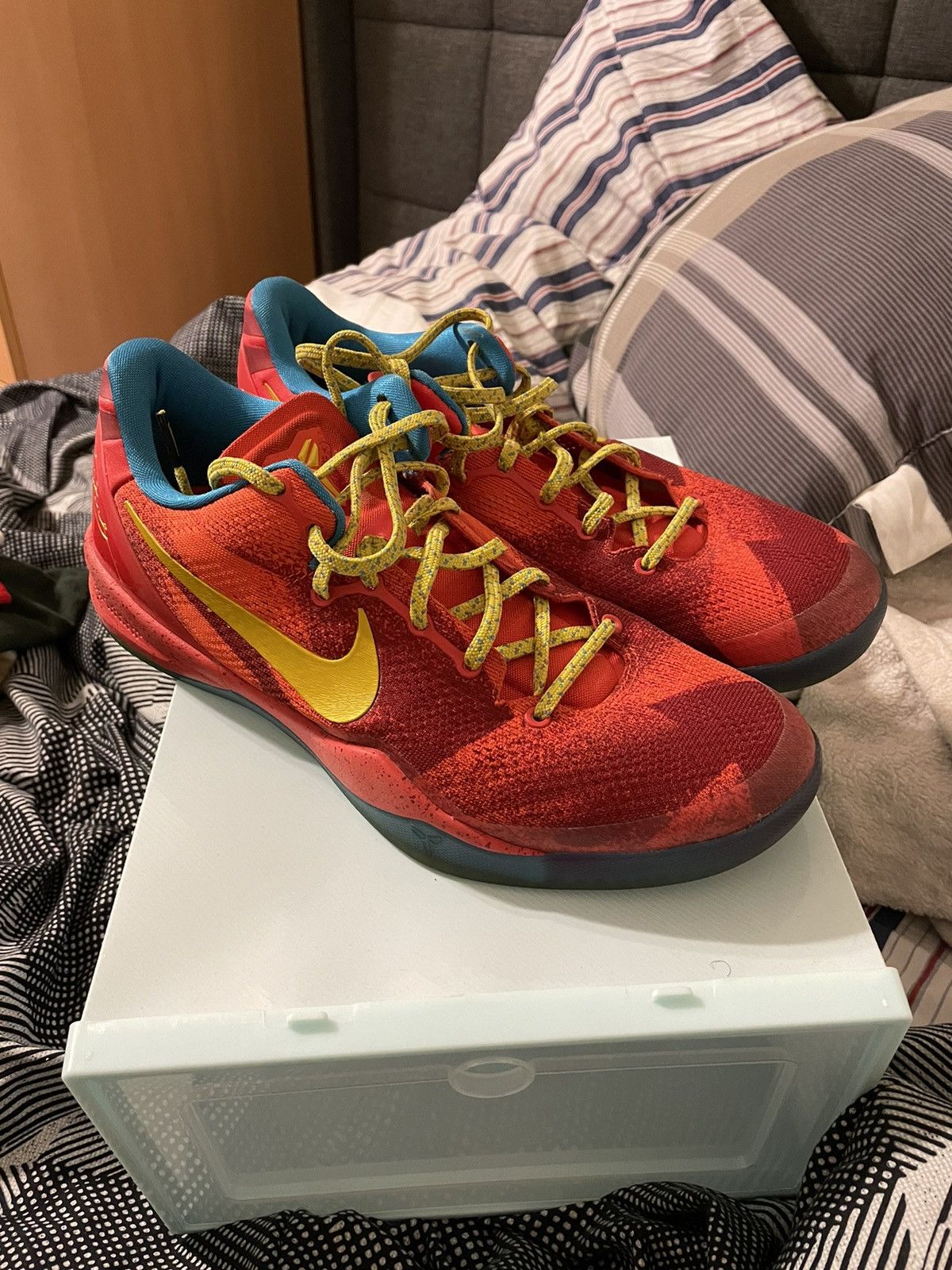 Kobe 8 Yots Grailed