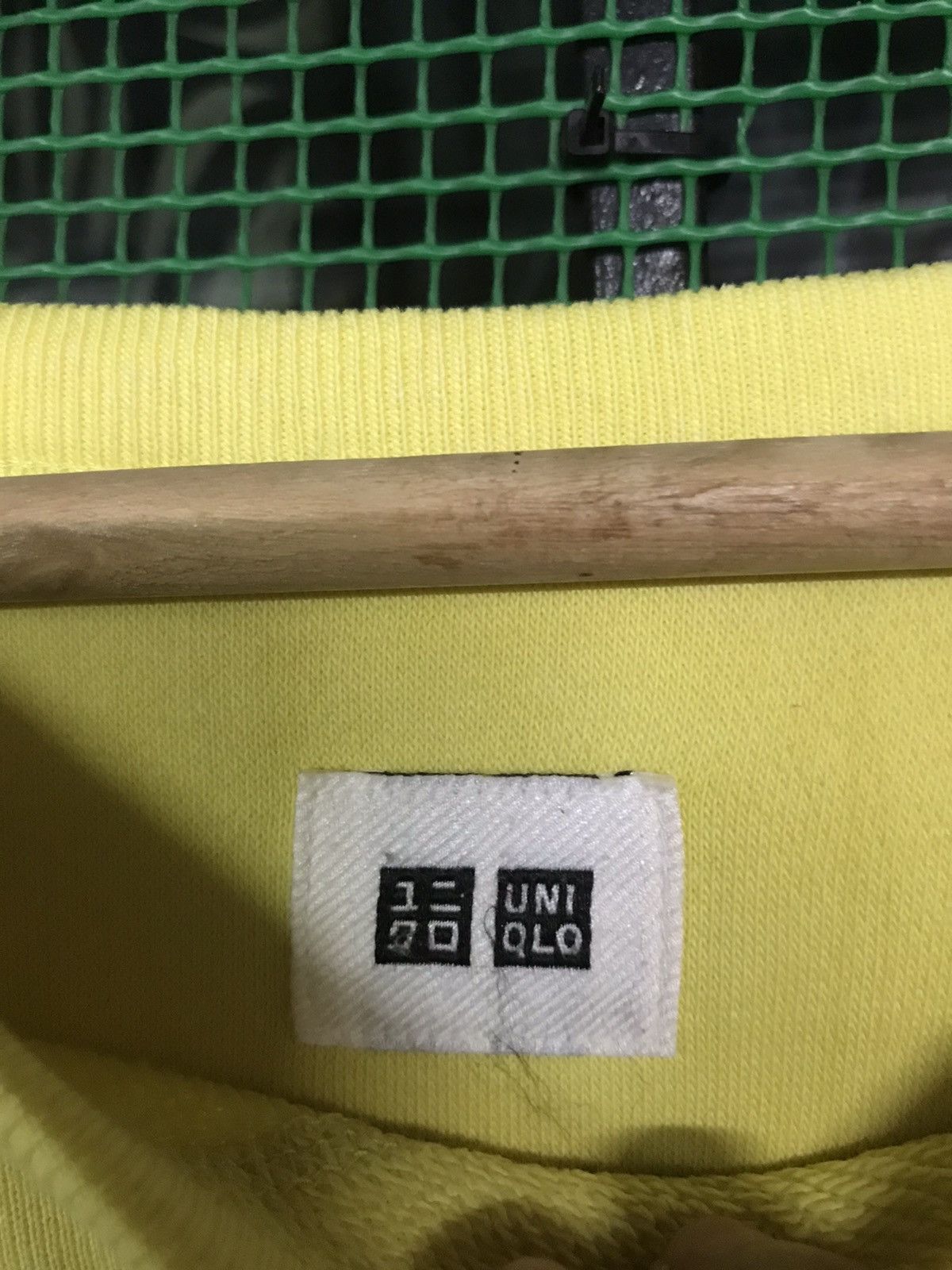 Uniqlo Uniqlo Sweatshirt Crewneck Pullover Size US XL / EU 56 / 4 - 5 Thumbnail