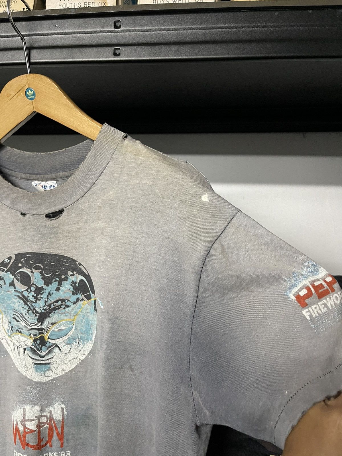 Vintage Thrashed Vintage 80s Alien Pepsi Webn Fireworks Distressed T Size US XL / EU 56 / 4 - 6 Thumbnail