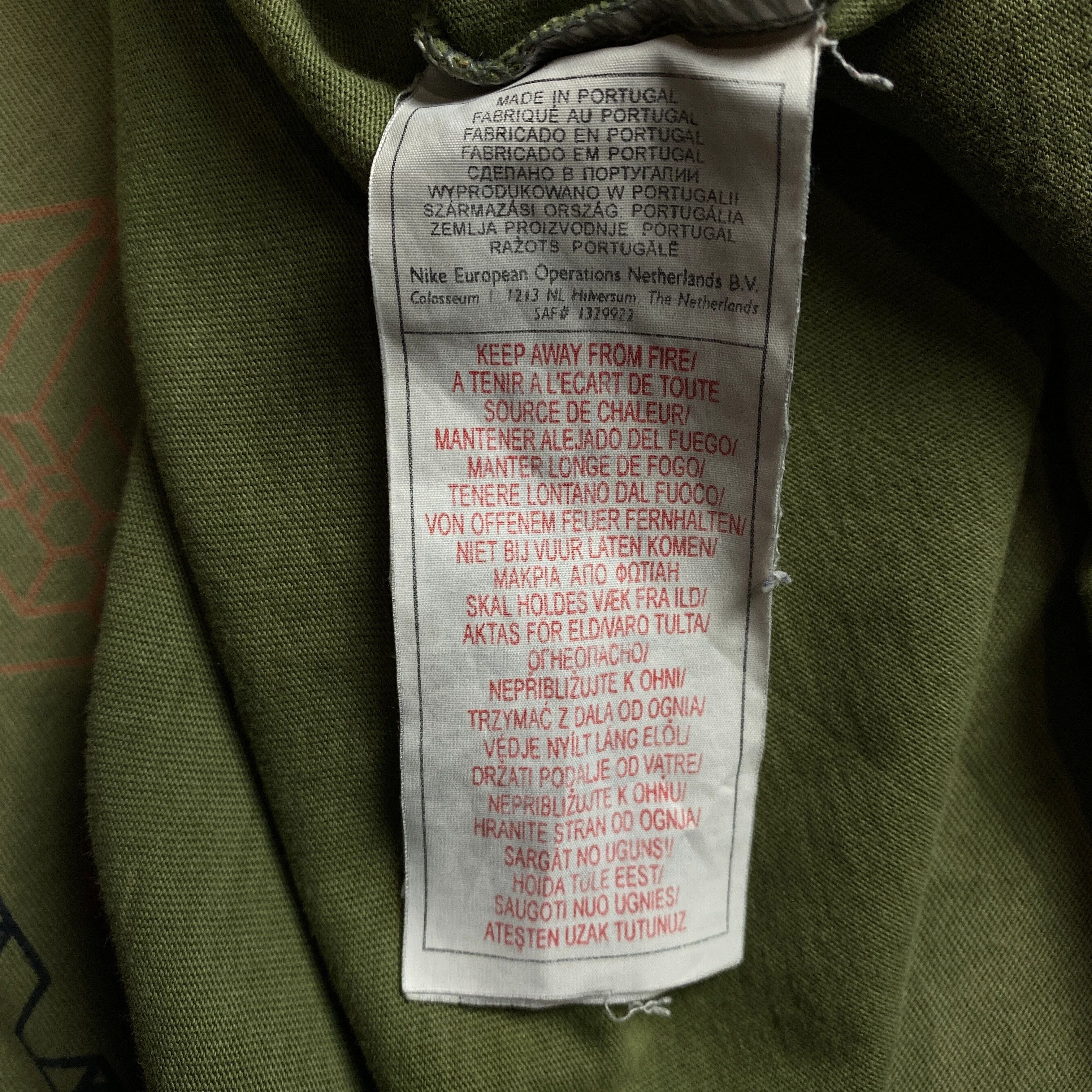 Nike × Vintage Mens Vintage T Shirt Nike Size M Size US M / EU 48-50 / 2 - 7 Thumbnail