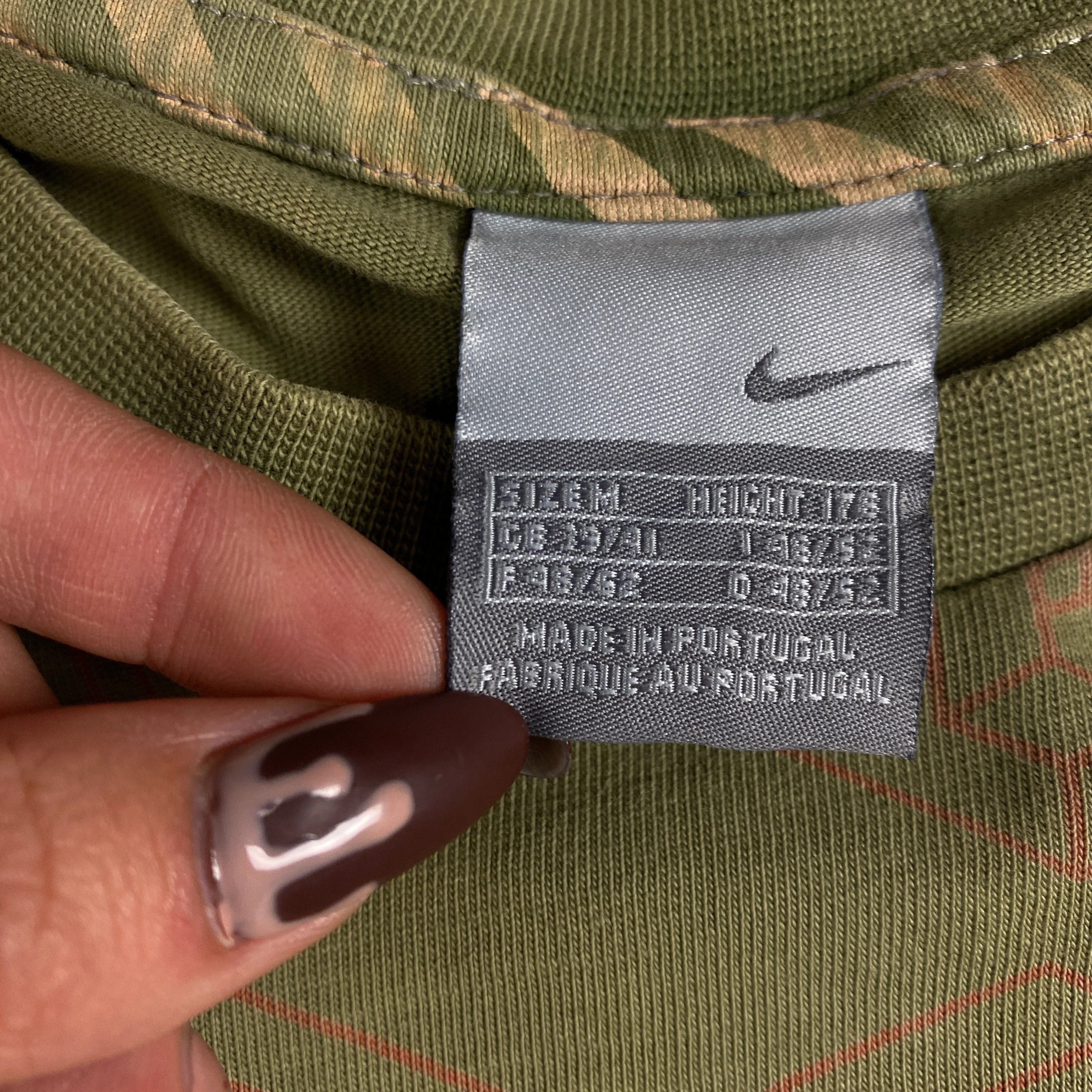 Nike × Vintage Mens Vintage T Shirt Nike Size M Size US M / EU 48-50 / 2 - 6 Thumbnail