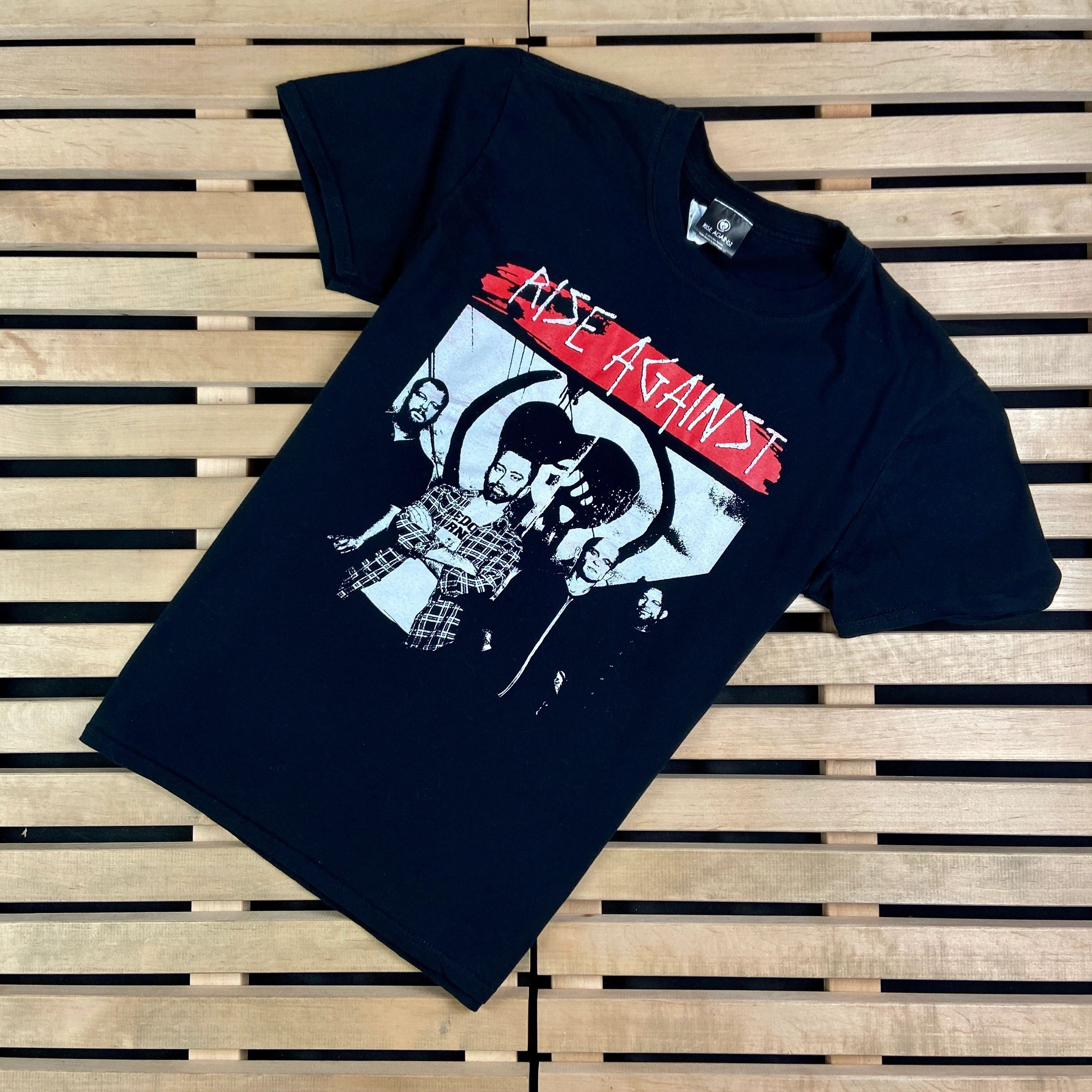 Band Tees × Vintage Mens Vintage T Shirt Rise Against Size M Size US M / EU 48-50 / 2 - 1 Thumbnail
