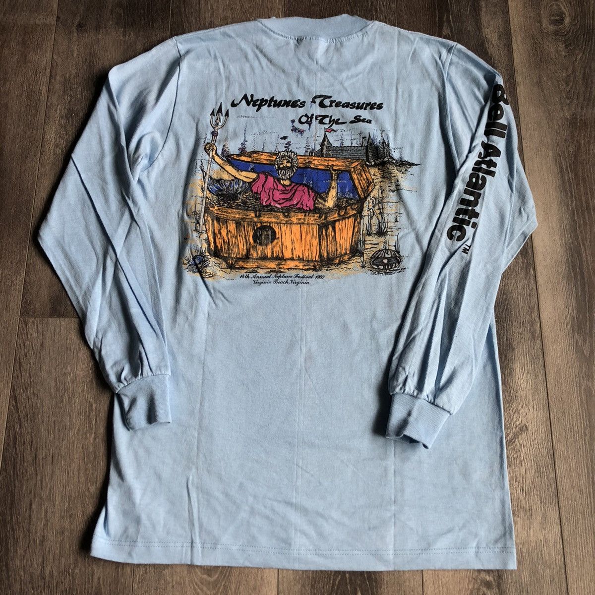 Vintage Vintage 1987 Virginia Beach Neptune Festival Logo Longsleeve Size US M / EU 48-50 / 2 - 1 Thumbnail
