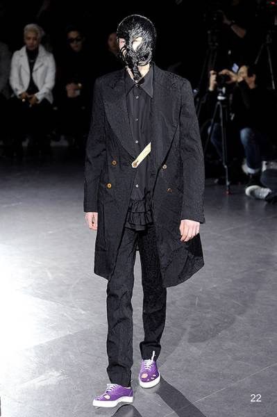 Comme des Garcons Comme des garçons RUNWAY homme plus hole sneakers cutout Size US 8.5 / EU 41-42 - 7 Thumbnail