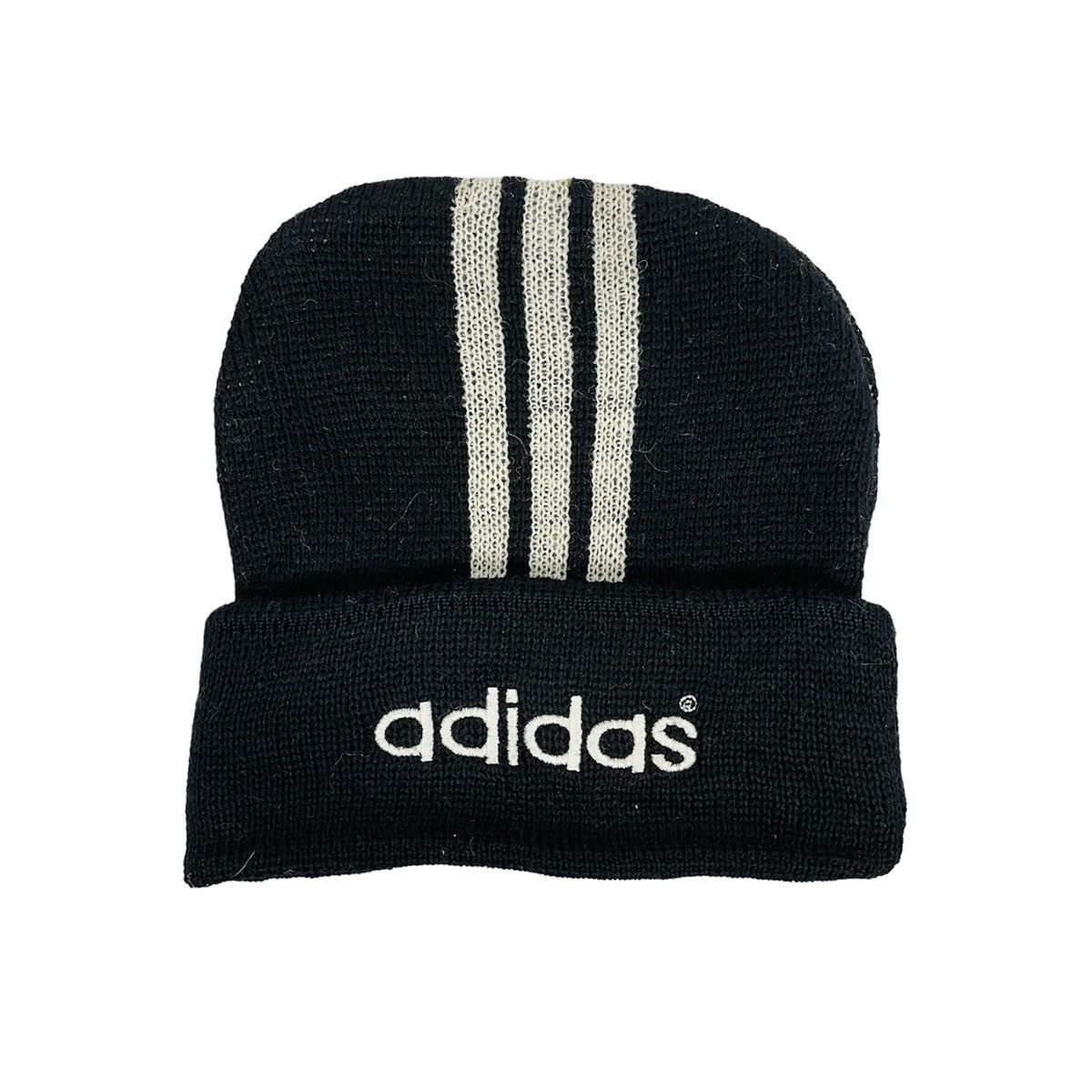 VINTAGE ADIDAS BEANIE HAT