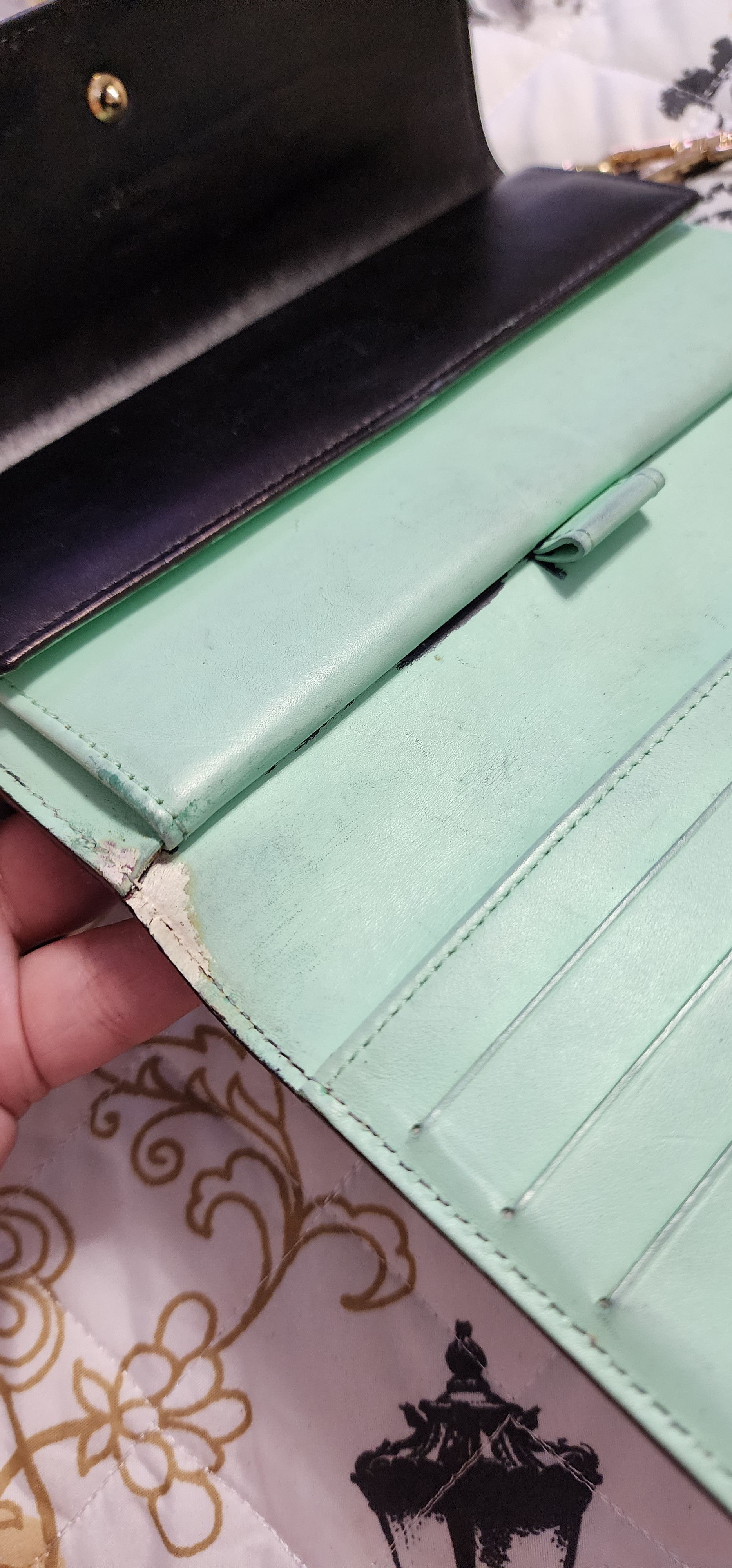 Louis Vuitton Vernis Leather International Wallet Size ONE SIZE - 10 Thumbnail