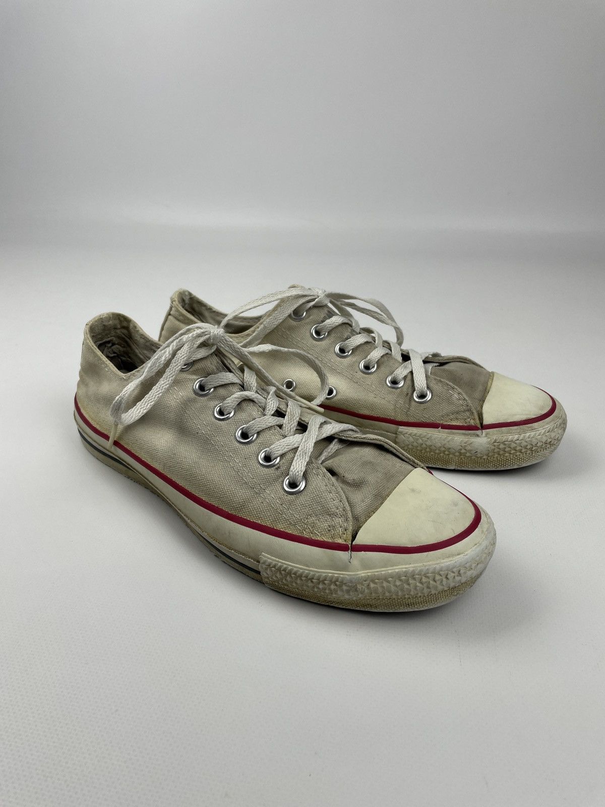 Vintage 80/90s Converse Made In USA Low Top Sneakers