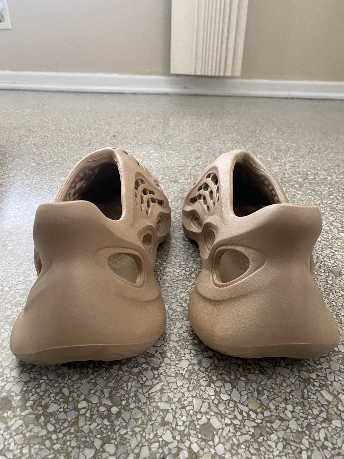 Adidas × Kanye West adidas Yeezy Foam RNNR - Ochre Size US 10 / EU 43 - 4 Thumbnail