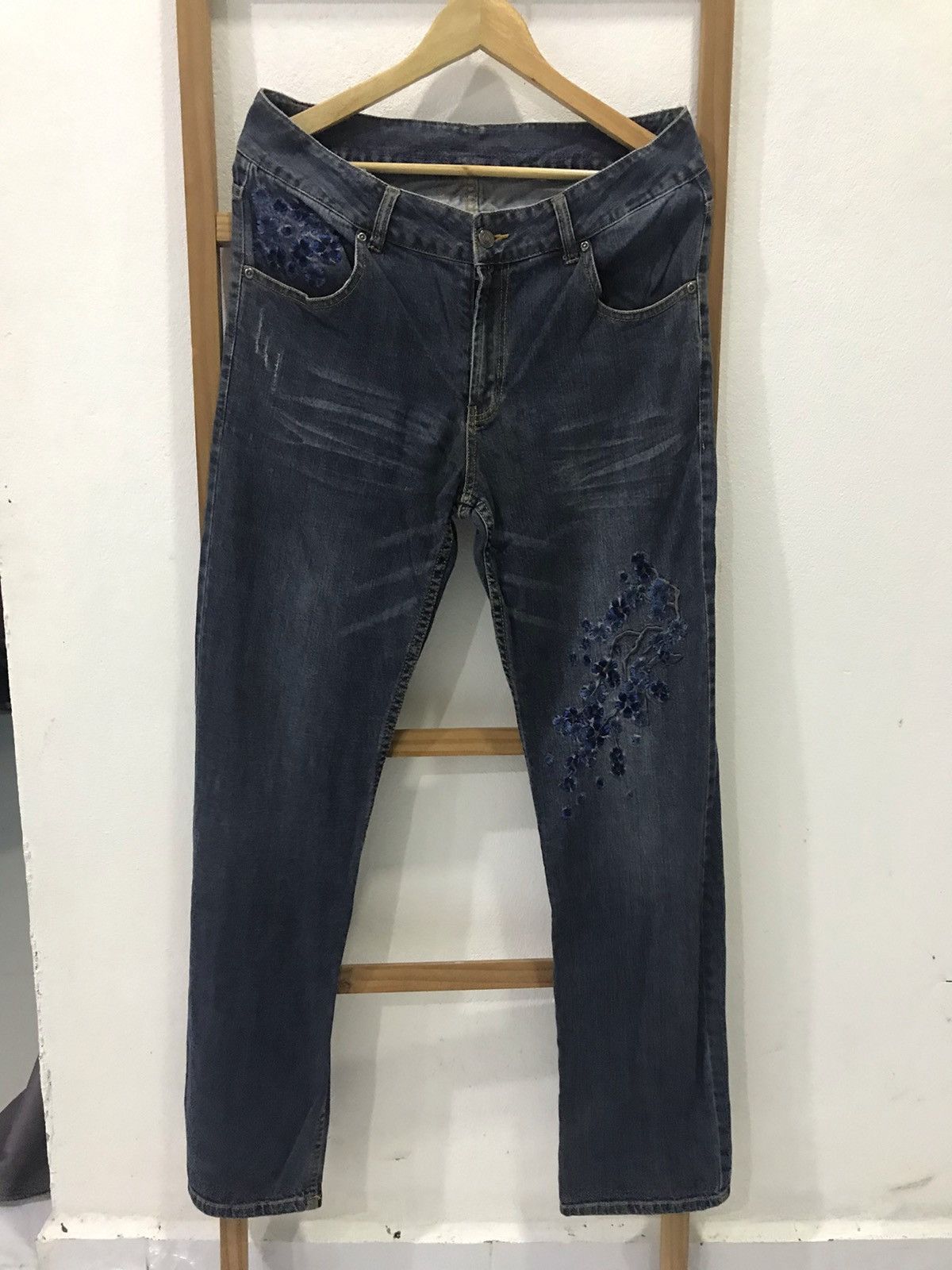 Japanese Brand Oriental Flavor Sakura Embroidery Denim Size US 34 / EU 50 - 1 Thumbnail
