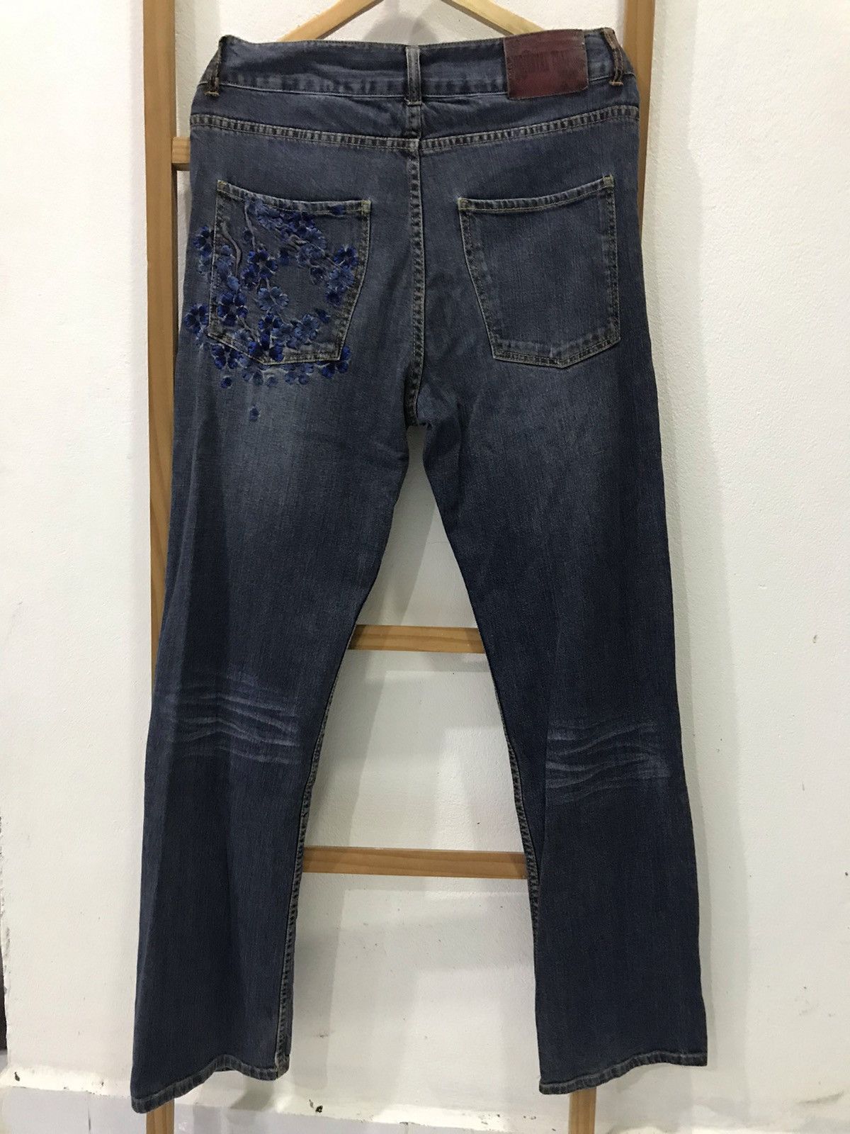 Japanese Brand Oriental Flavor Sakura Embroidery Denim Size US 34 / EU 50 - 2 Thumbnail