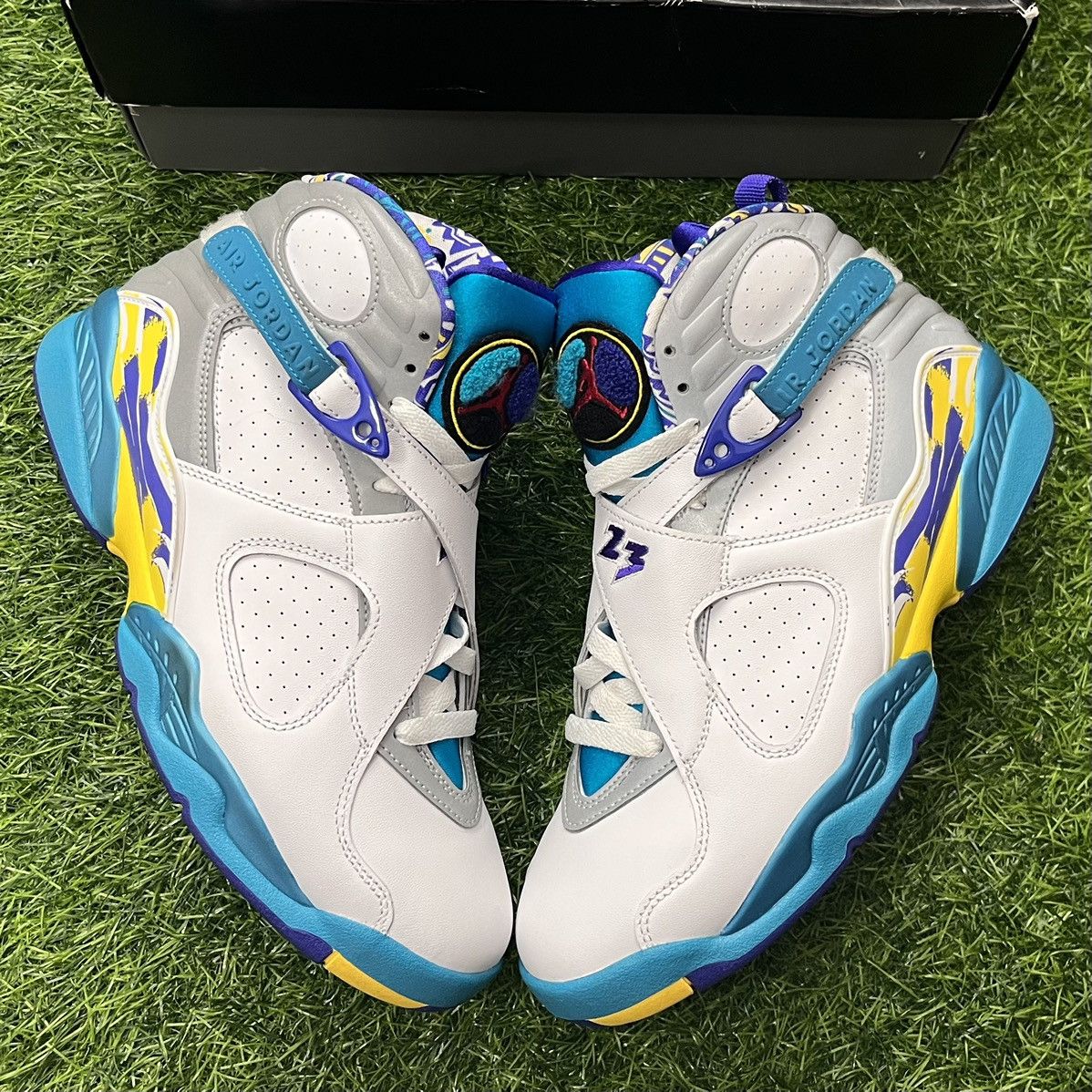 Jordan Brand Air Jordan 8 Retro White Aqua Size US 10 / IT 40 - 1 Thumbnail
