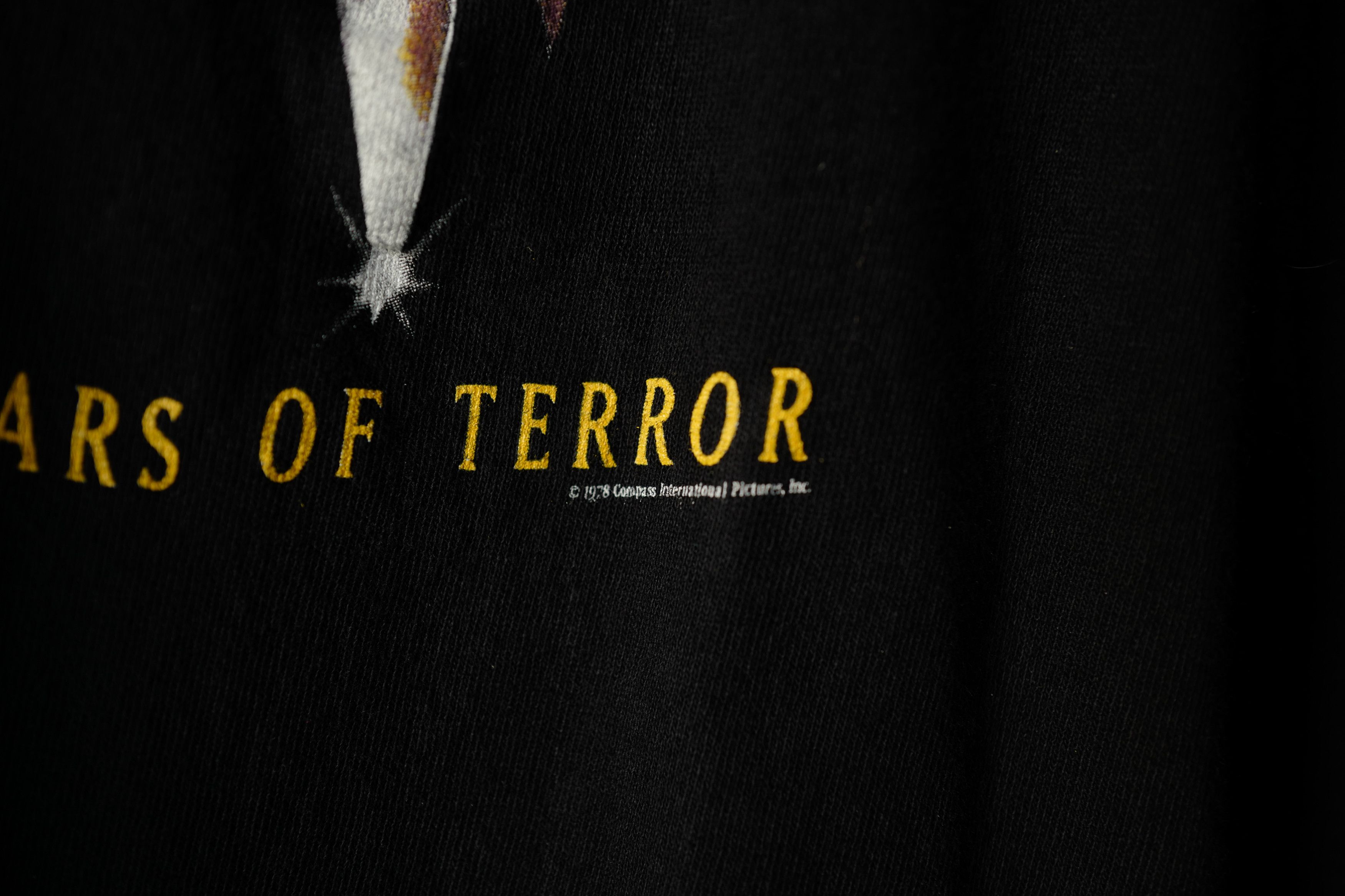 Vintage Vintage 90's Halloween - 20 Years Later Tee Size US XL / EU 56 / 4 - 3 Thumbnail
