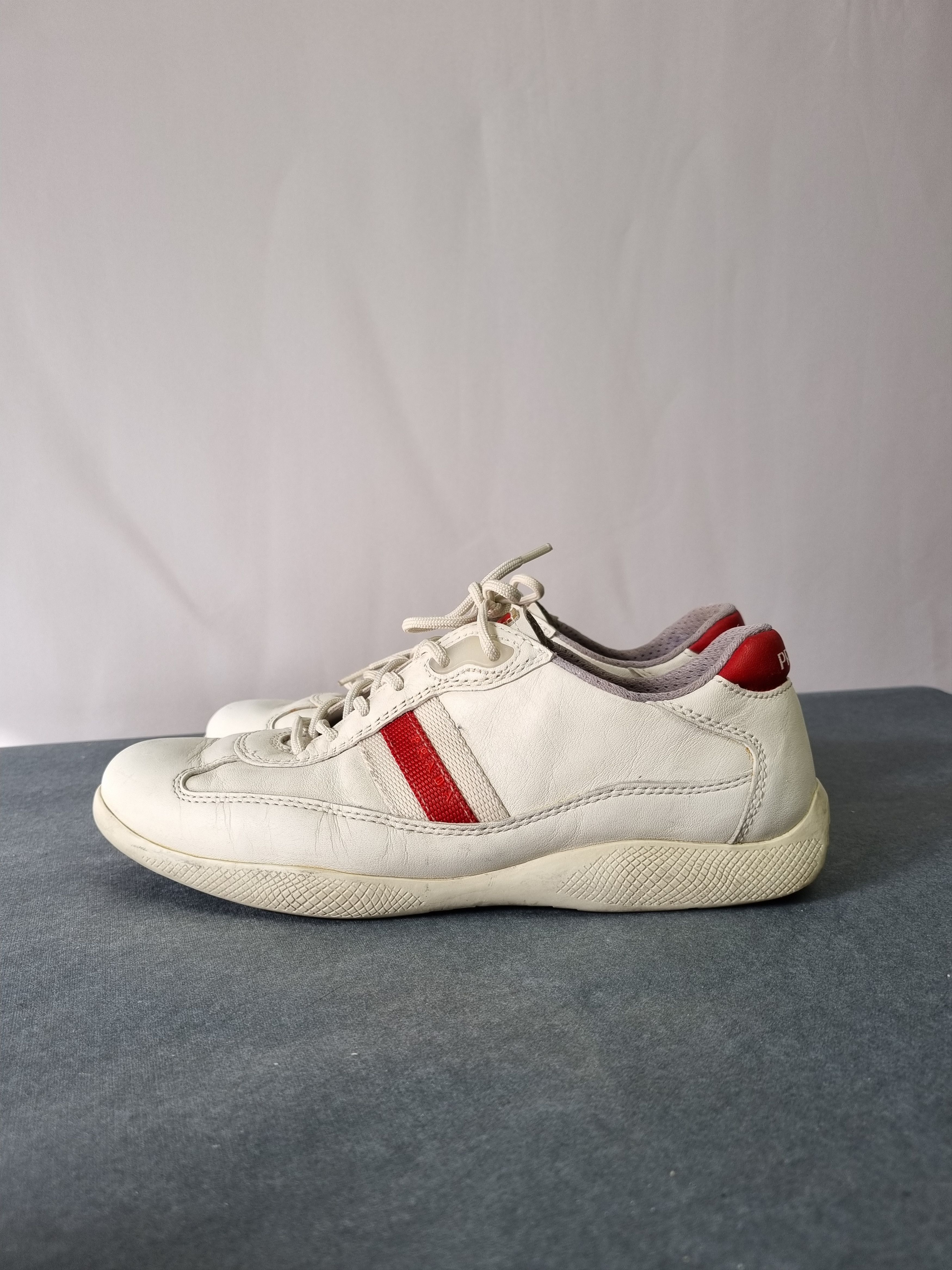 Prada 90s PRADA Vintage White Rare American Cup Size US 5 / EU 37 - 1 Thumbnail