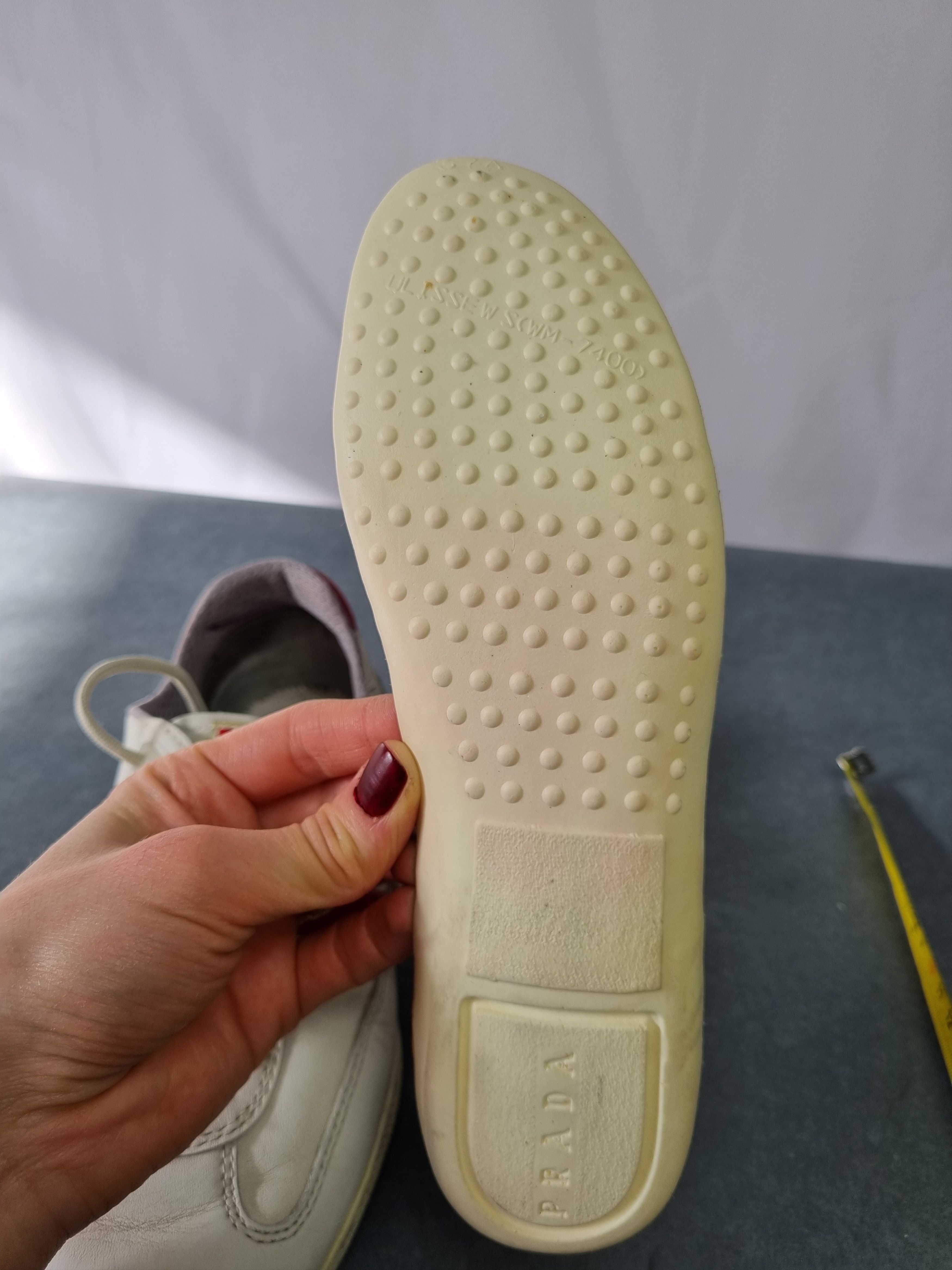 Prada 90s PRADA Vintage White Rare American Cup Size US 5 / EU 37 - 13 Thumbnail