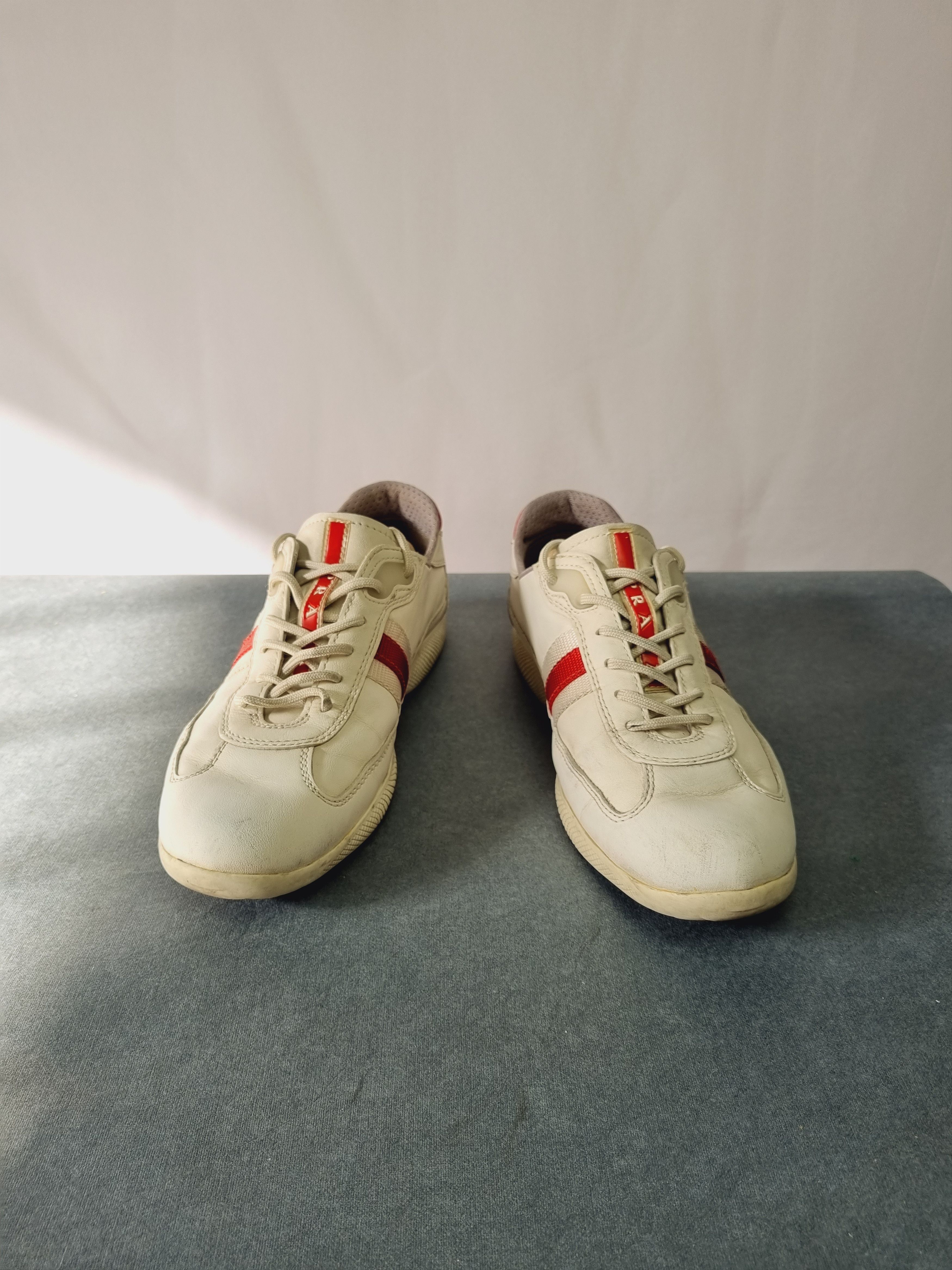 Prada 90s PRADA Vintage White Rare American Cup Size US 5 / EU 37 - 2 Thumbnail
