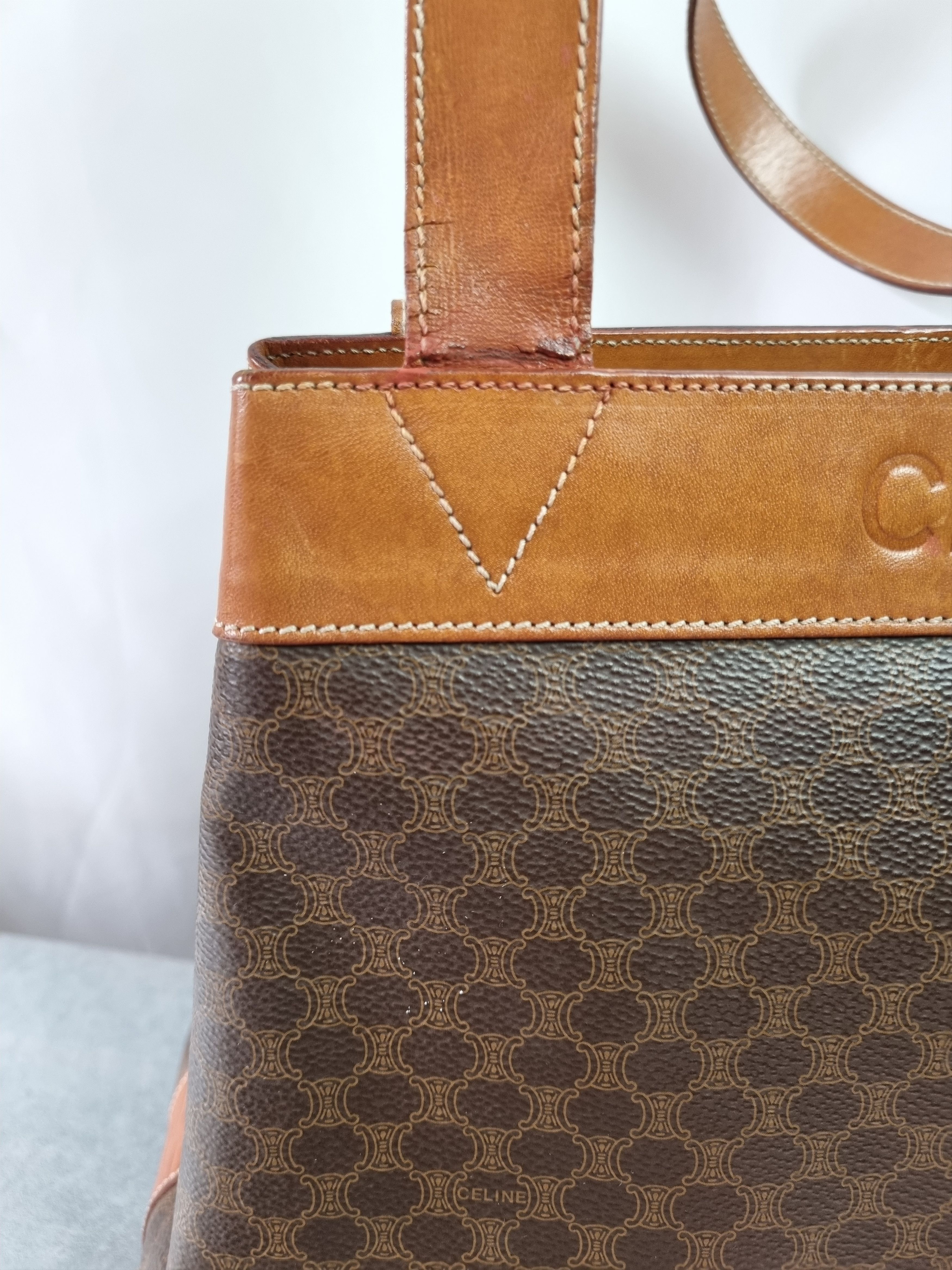 Celine × Leather Celine Leather Monogram Shoulder Bag Size ONE SIZE - 20 Thumbnail