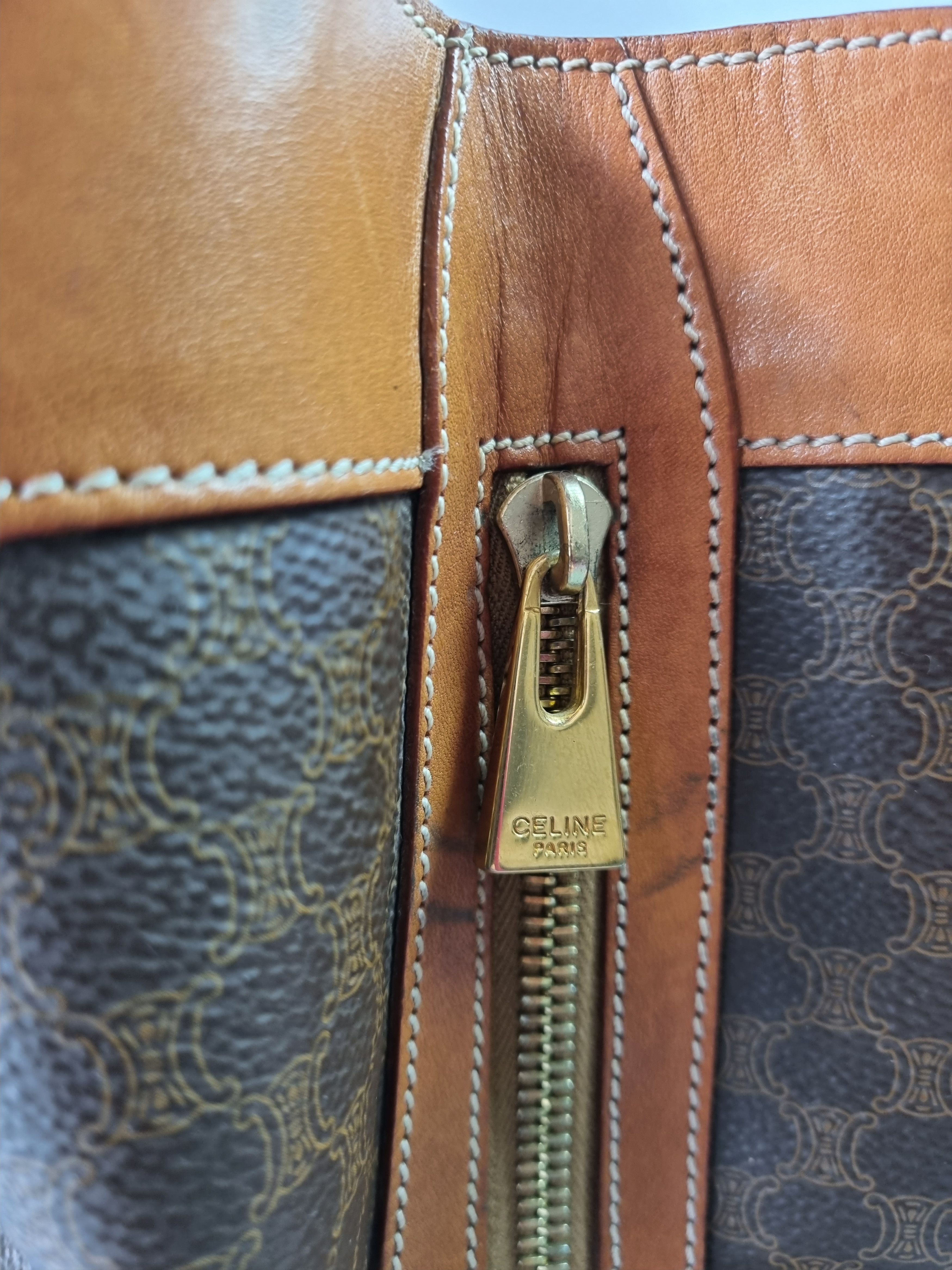 Celine × Leather Celine Leather Monogram Shoulder Bag Size ONE SIZE - 13 Thumbnail