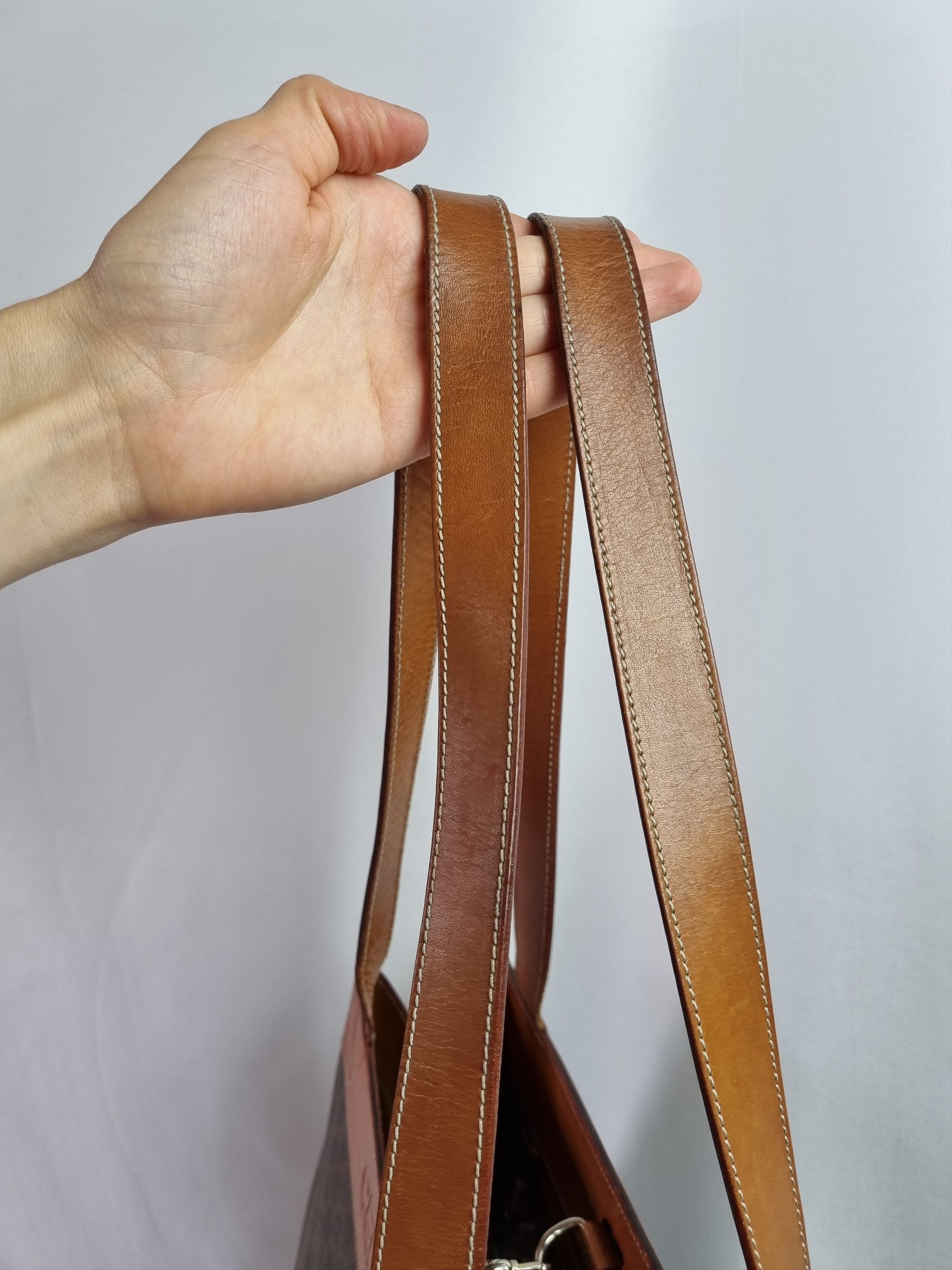 Celine × Leather Celine Leather Monogram Shoulder Bag Size ONE SIZE - 17 Thumbnail