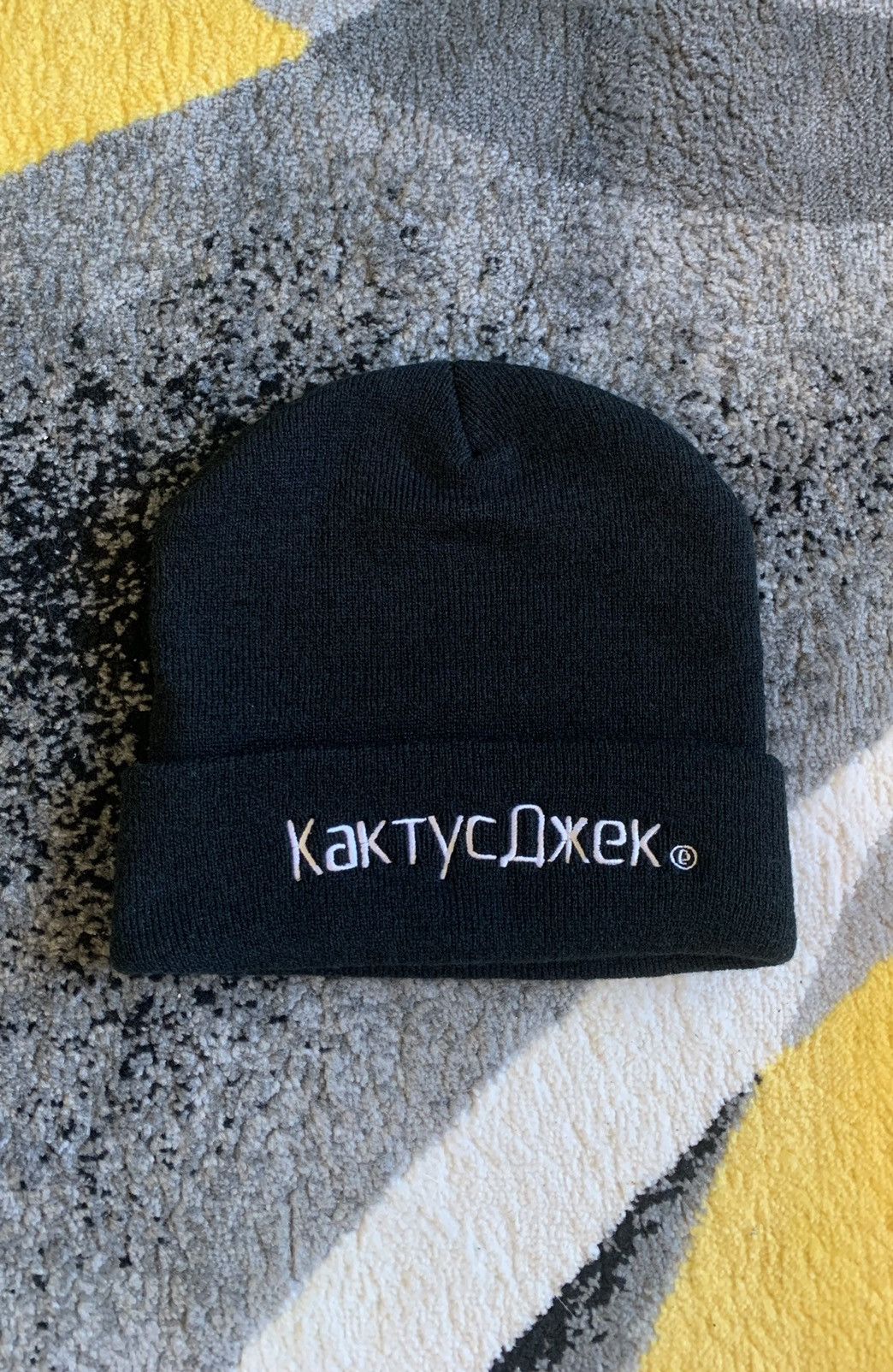 Travis Scott Cactus Jack Logo Beanie Size ONE SIZE - 1 Thumbnail