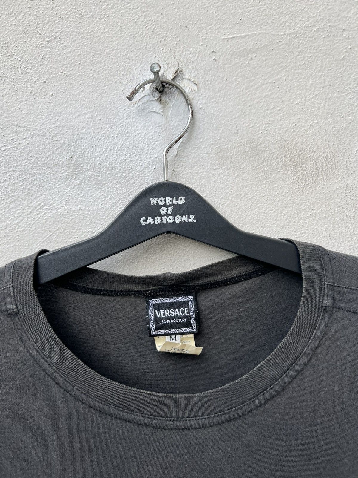 Versace Jeans Couture × Vintage Vintage Versace Medusa Head Faded Black Nicely Trashed tee Size US M / EU 48-50 / 2 - 2 Thumbnail