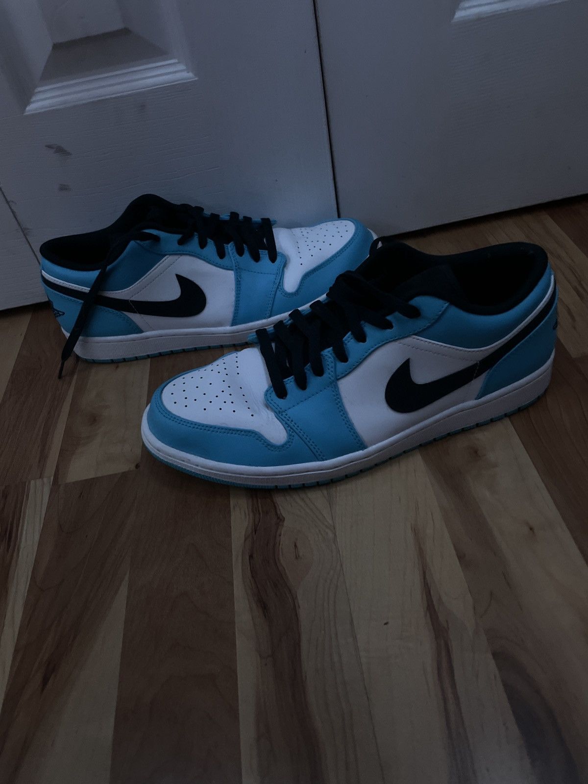 low top unc jordan 1