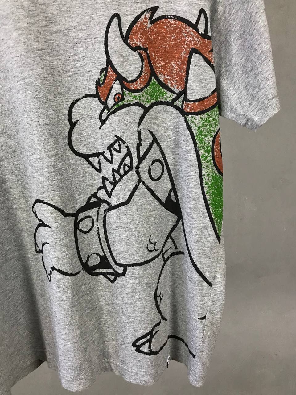 Nintendo × Uniqlo Uniqlo x Nintendo luxury streetwear overprinted tee Size US L / EU 52-54 / 3 - 3 Thumbnail