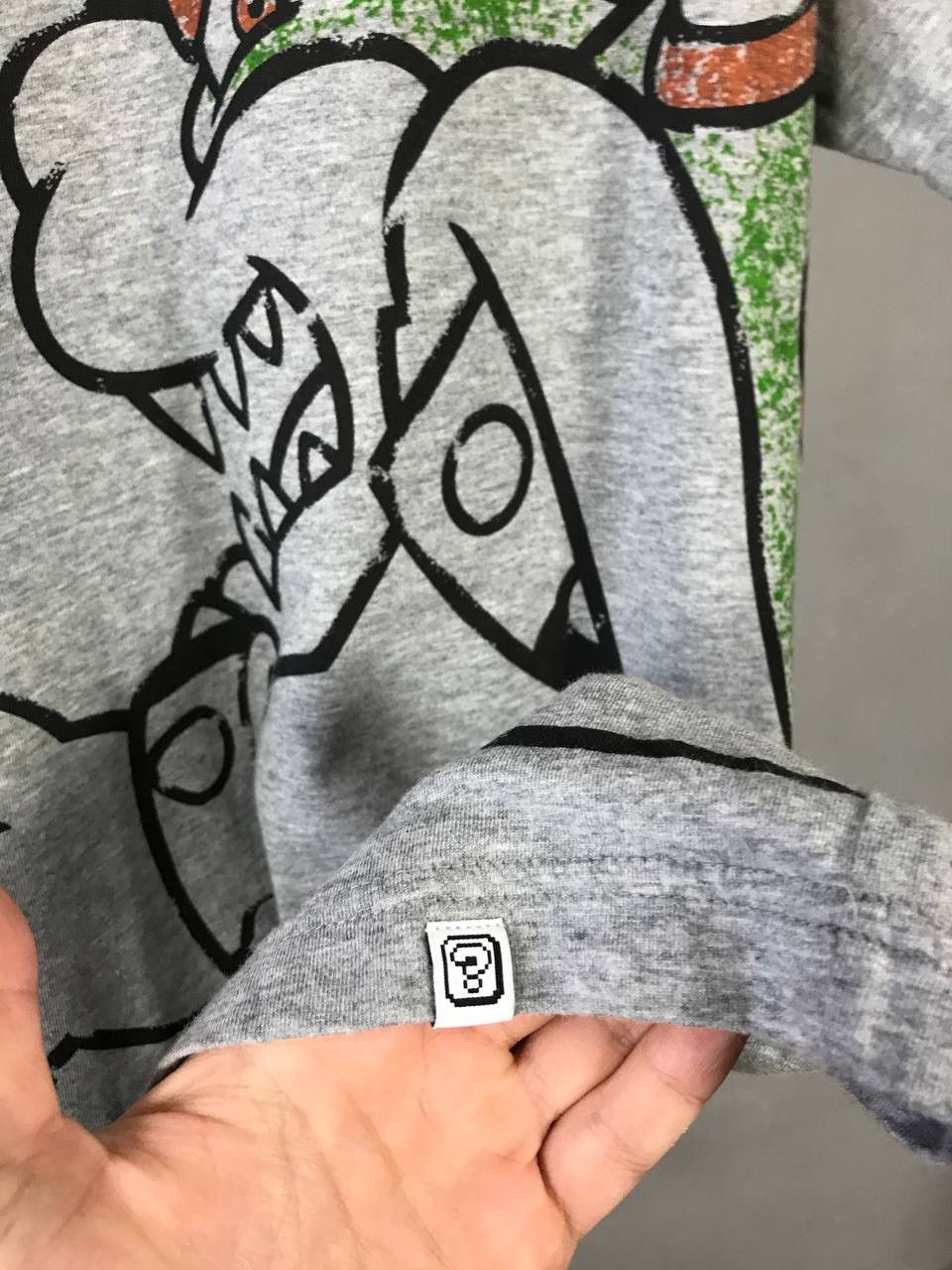 Nintendo × Uniqlo Uniqlo x Nintendo luxury streetwear overprinted tee Size US L / EU 52-54 / 3 - 5 Thumbnail