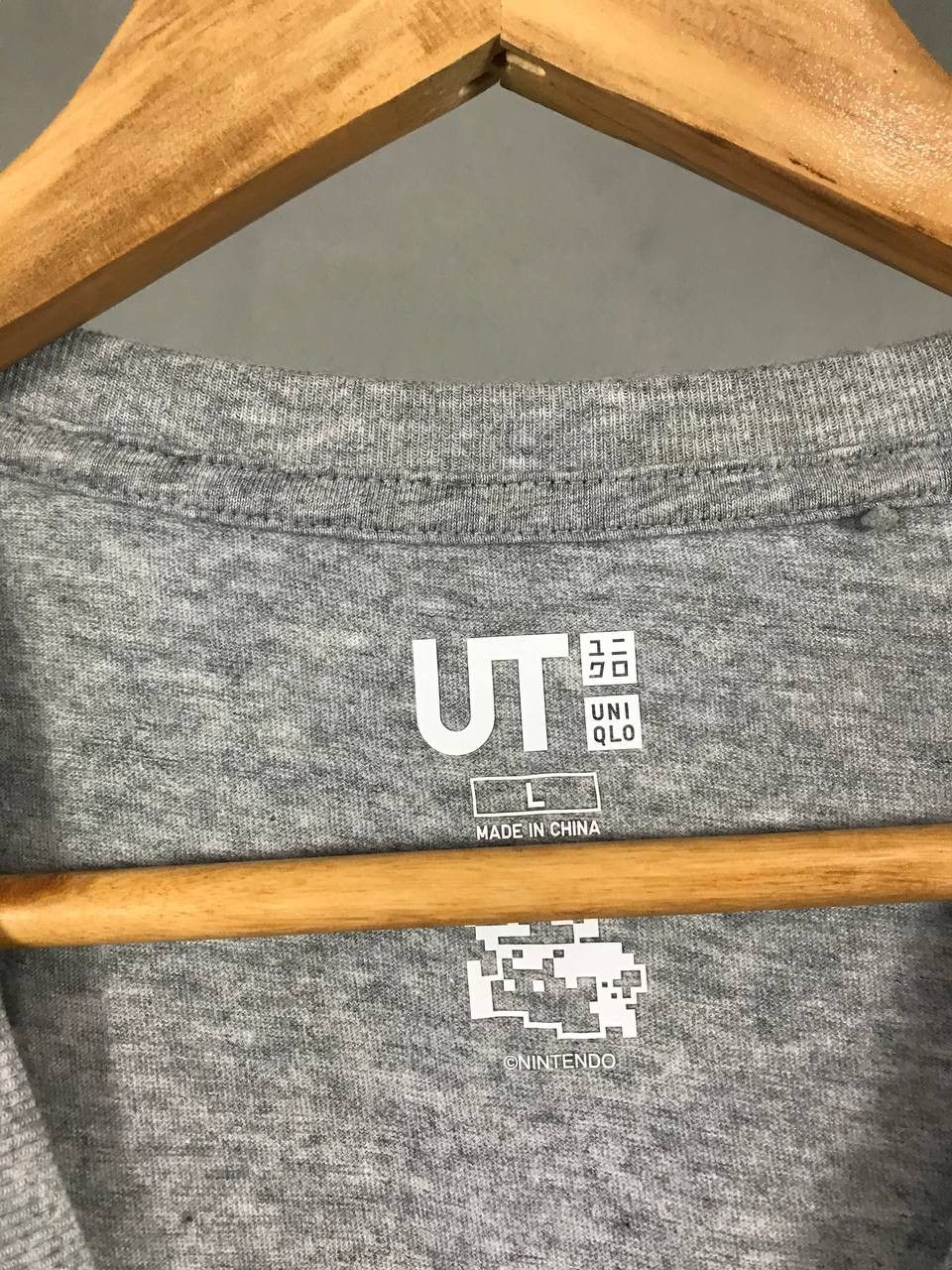 Nintendo × Uniqlo Uniqlo x Nintendo luxury streetwear overprinted tee Size US L / EU 52-54 / 3 - 4 Thumbnail