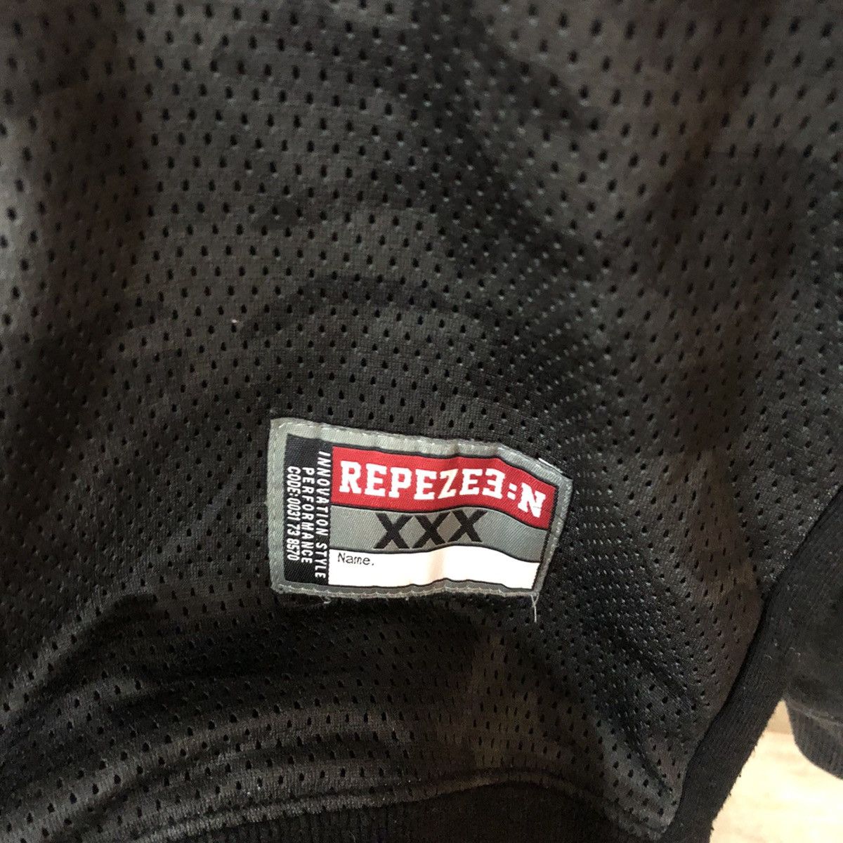 Japanese Brand × Vintage Repezen Black star sweater Sweatshirt #4740 Size US M / EU 48-50 / 2 - 7 Thumbnail