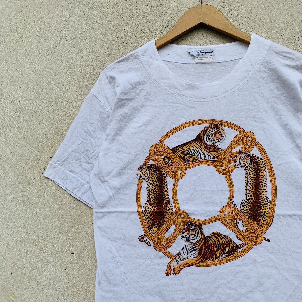 Salvatore Ferragamo × Vintage Vintage SALVATORE FERRAGAMO ITALY TIGER DESIGN T-shirt Size US S / EU 44-46 / 1 - 4 Thumbnail