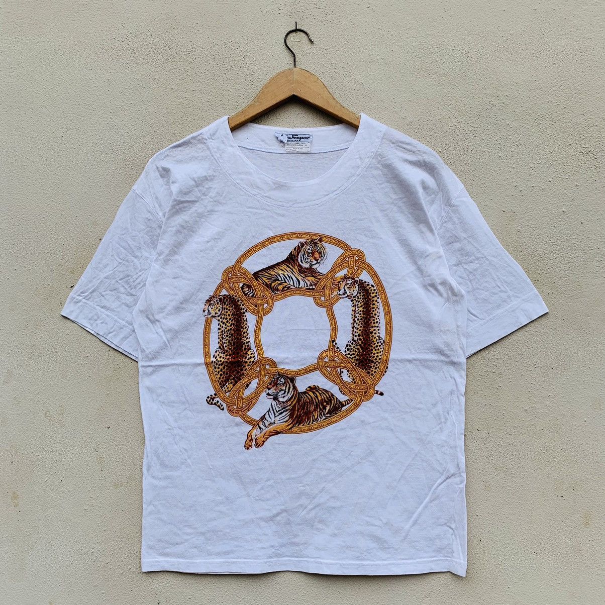 Salvatore Ferragamo × Vintage Vintage SALVATORE FERRAGAMO ITALY TIGER DESIGN T-shirt Size US S / EU 44-46 / 1 - 1 Thumbnail