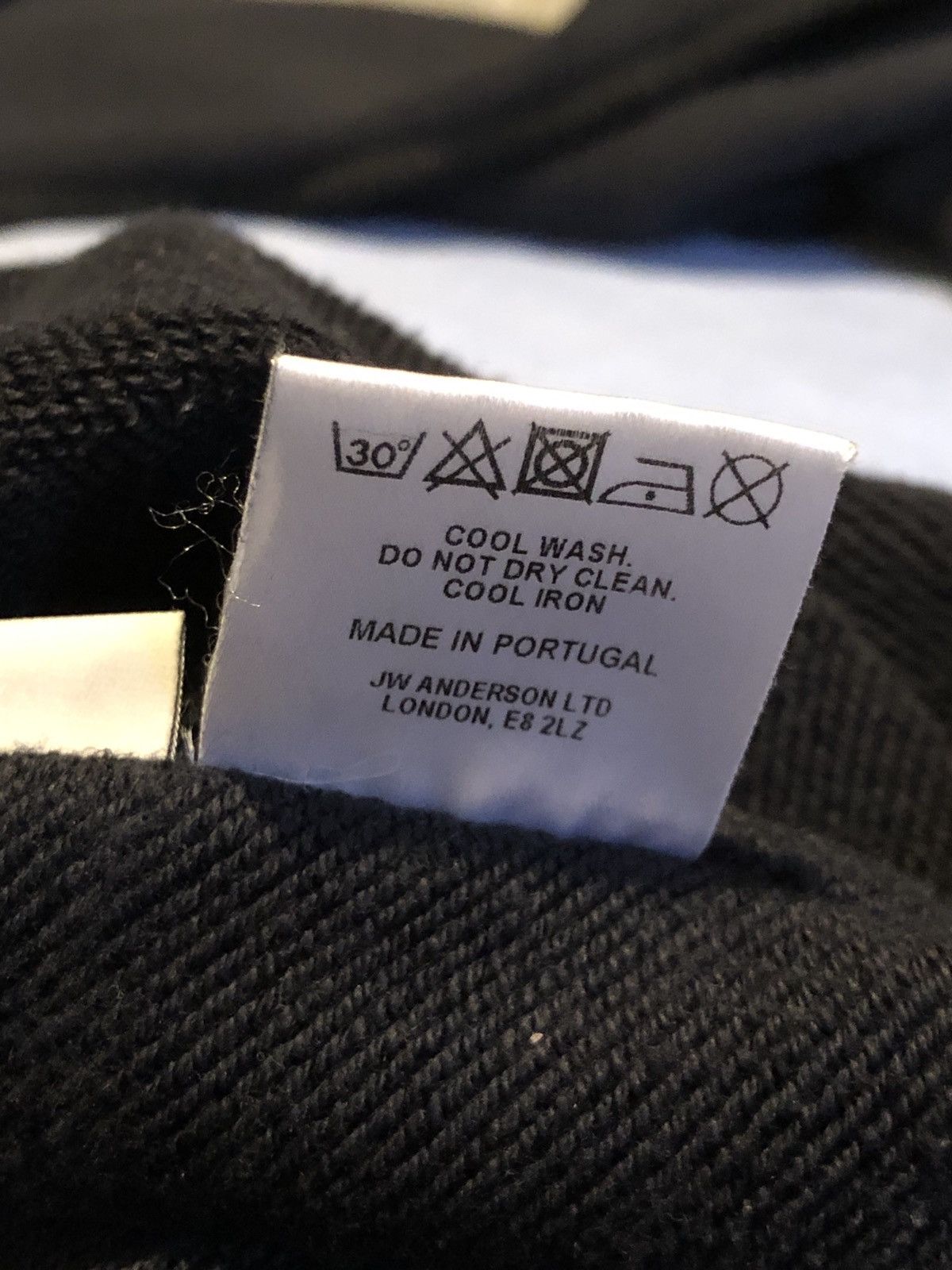 JW Anderson J.W Anderson Inside-Out Logo Sweatshirt Size US S / EU 44-46 / 1 - 6 Thumbnail