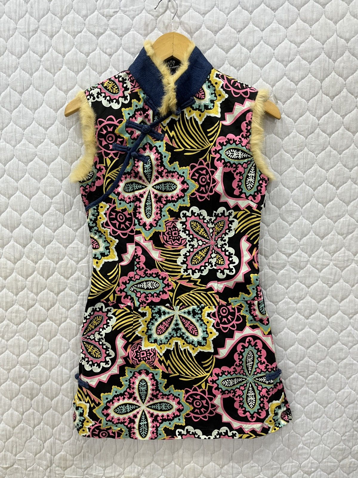 Japanese Brand (Zz). WEALTH HONOR DRESSES Size S / US 4 / IT 40 - 1 Thumbnail