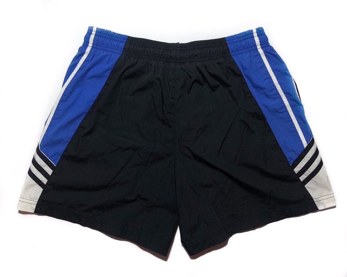 Vintage Vintage 90s Adidas Shorts Size US 32 / EU 48 - 2 Thumbnail