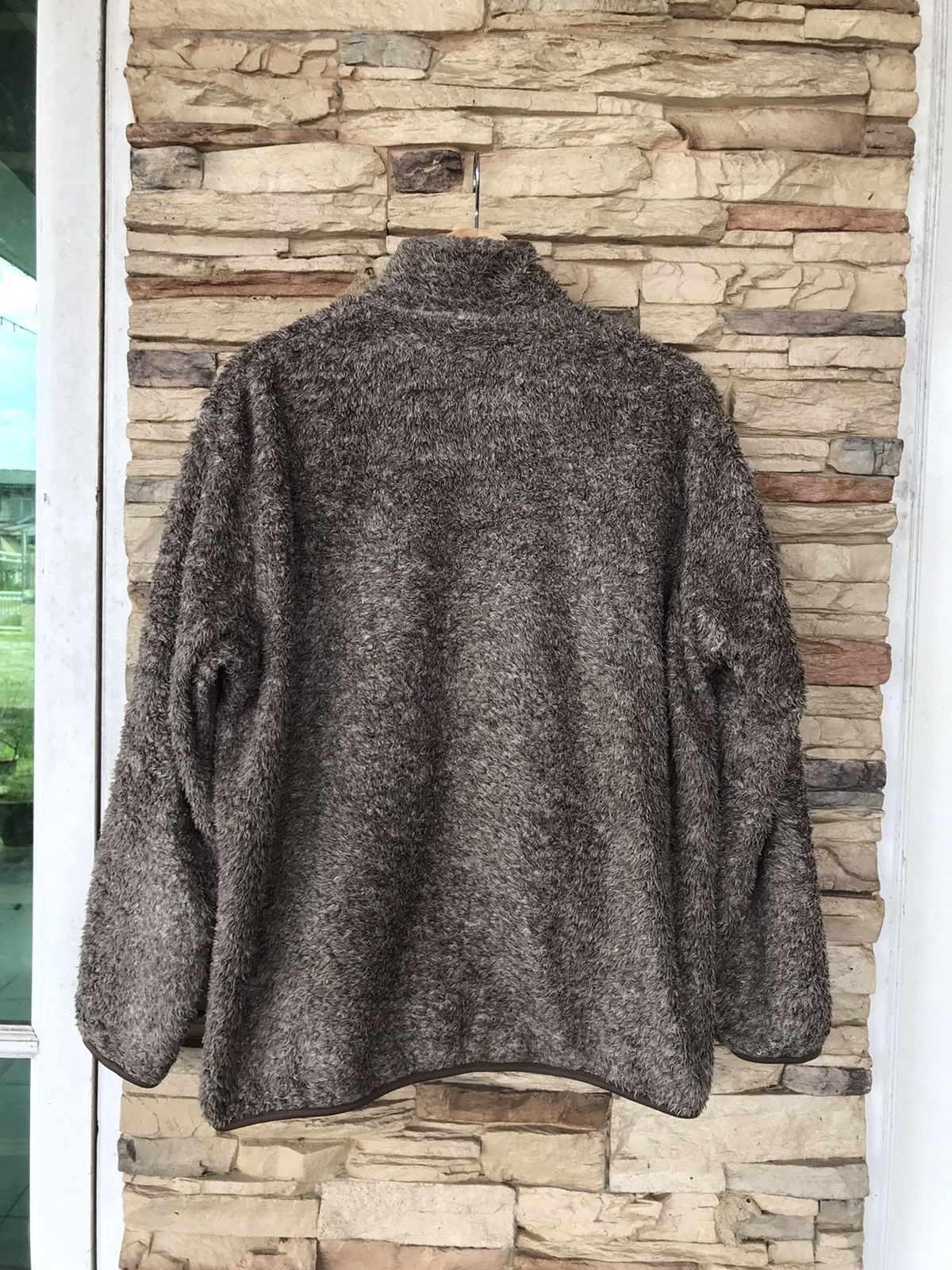 Uniqlo Uniqlo Fleece Zipper cardigan Size L / US 10 / IT 46 - 2 Thumbnail