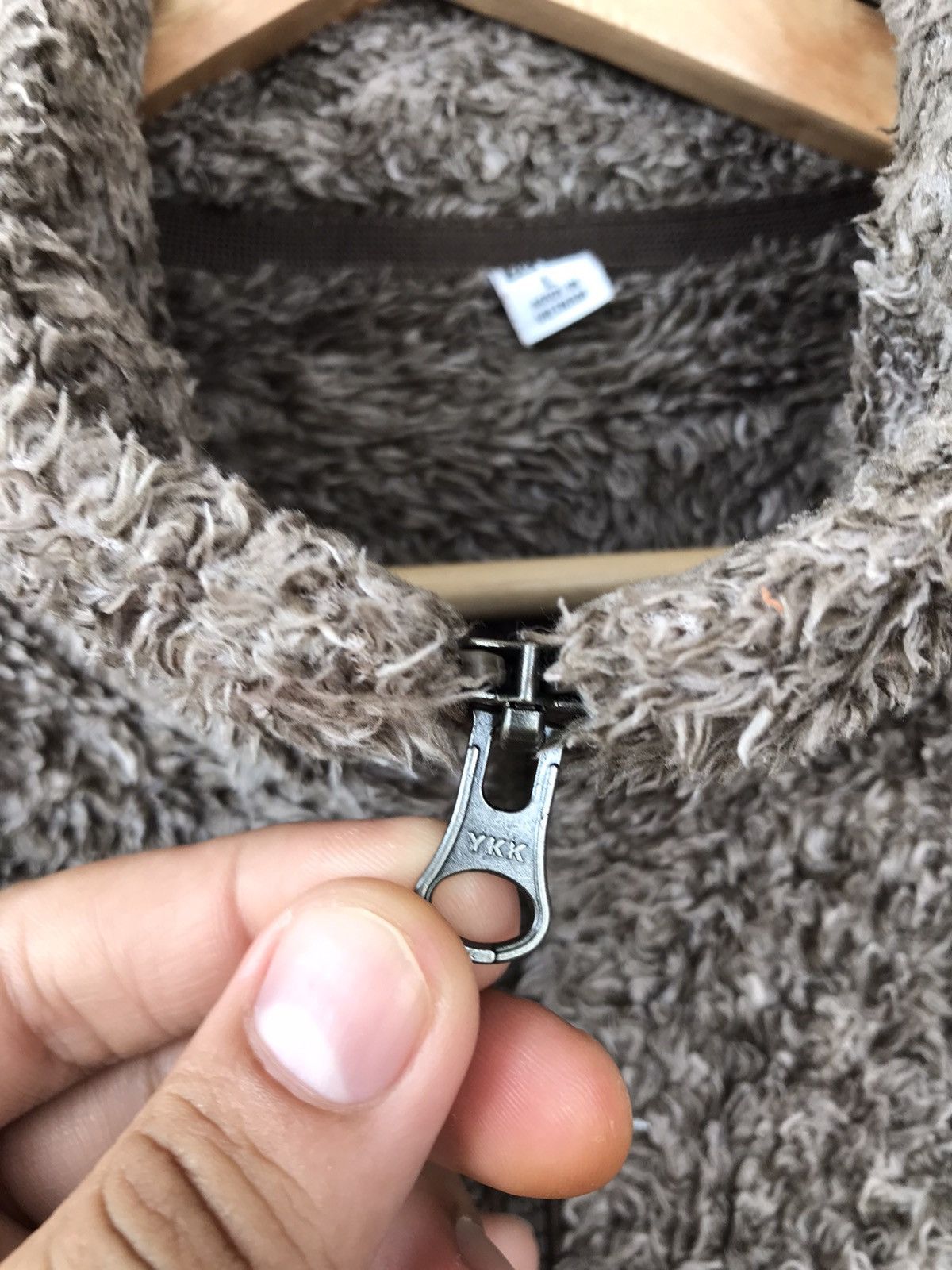 Uniqlo Uniqlo Fleece Zipper cardigan Size L / US 10 / IT 46 - 8 Thumbnail