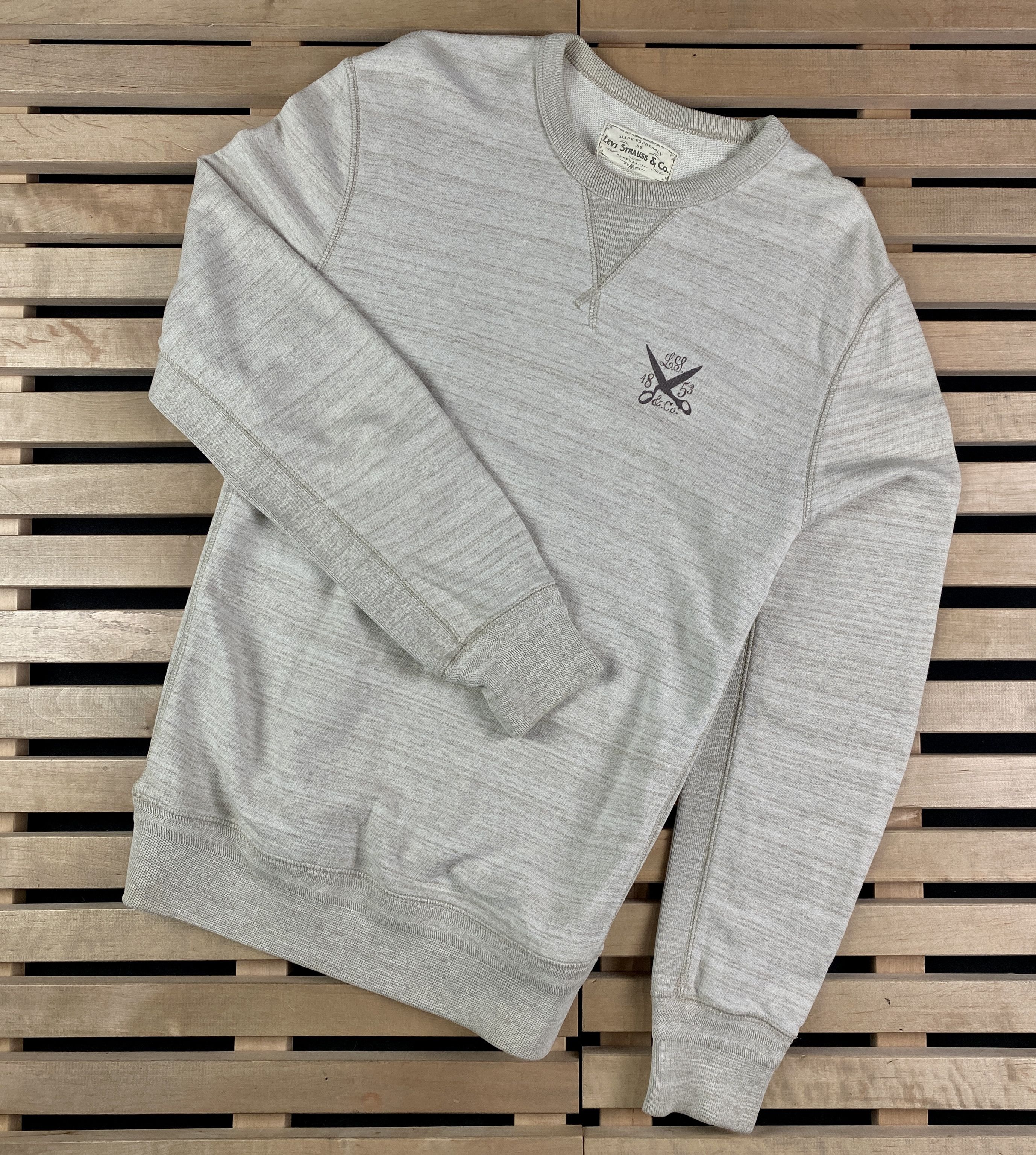 Levi's × Levi's Vintage Clothing × Vintage Mens Sweatshirt Long Sleeve Levi’s Vintage Size M Size US M / EU 48-50 / 2 - 1 Thumbnail