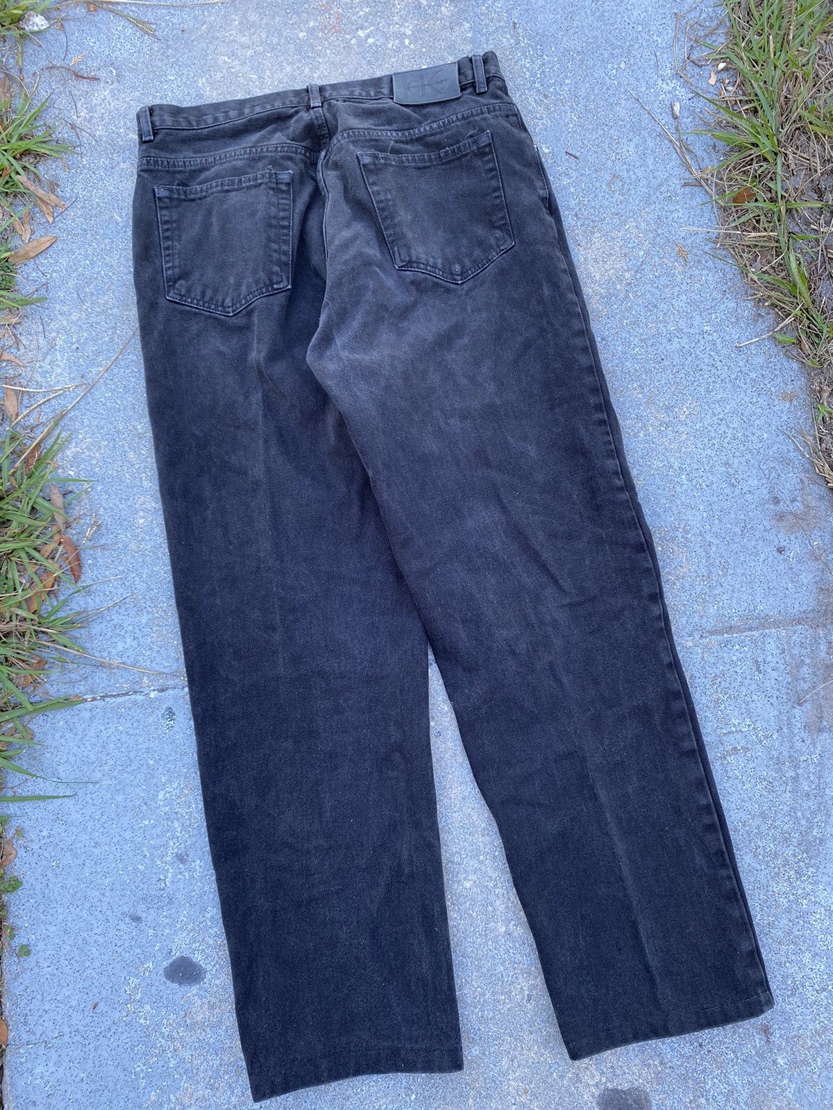 Calvin Klein 90s Calvin Klein Baggy Black Denim Jeans 34x31 Size US 34 / EU 50 - 4 Thumbnail